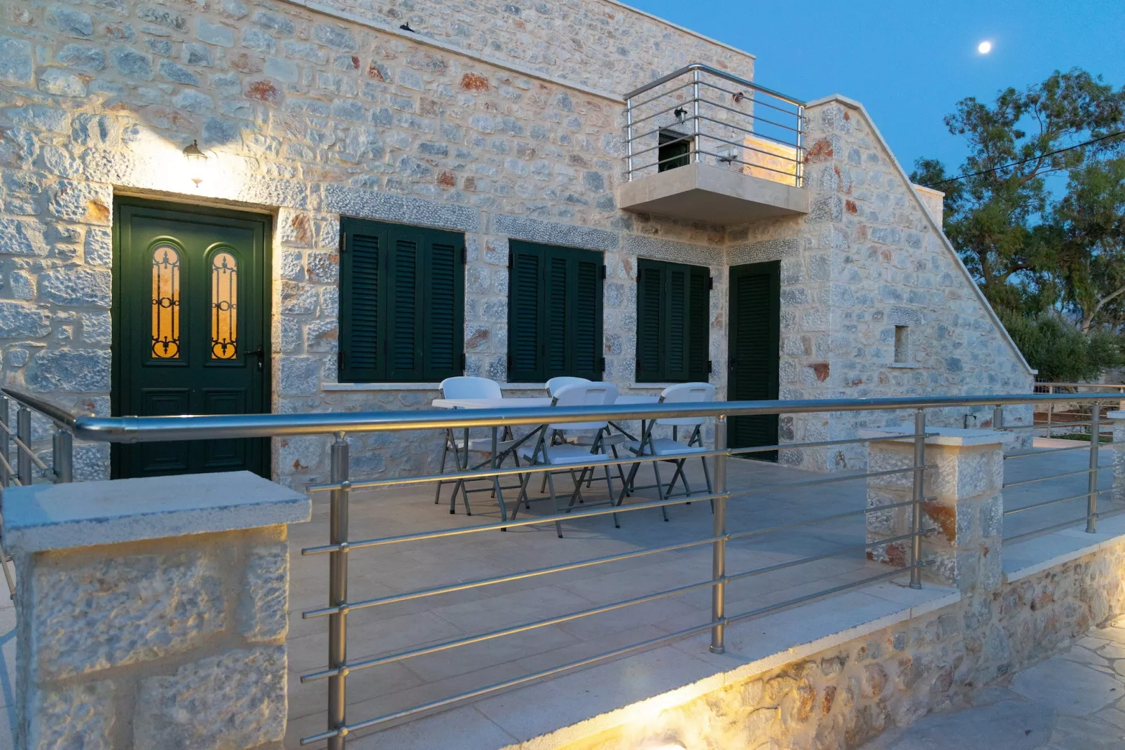 Mani Tsopakas Residences - Trisakia Apartment-Terrace balcony