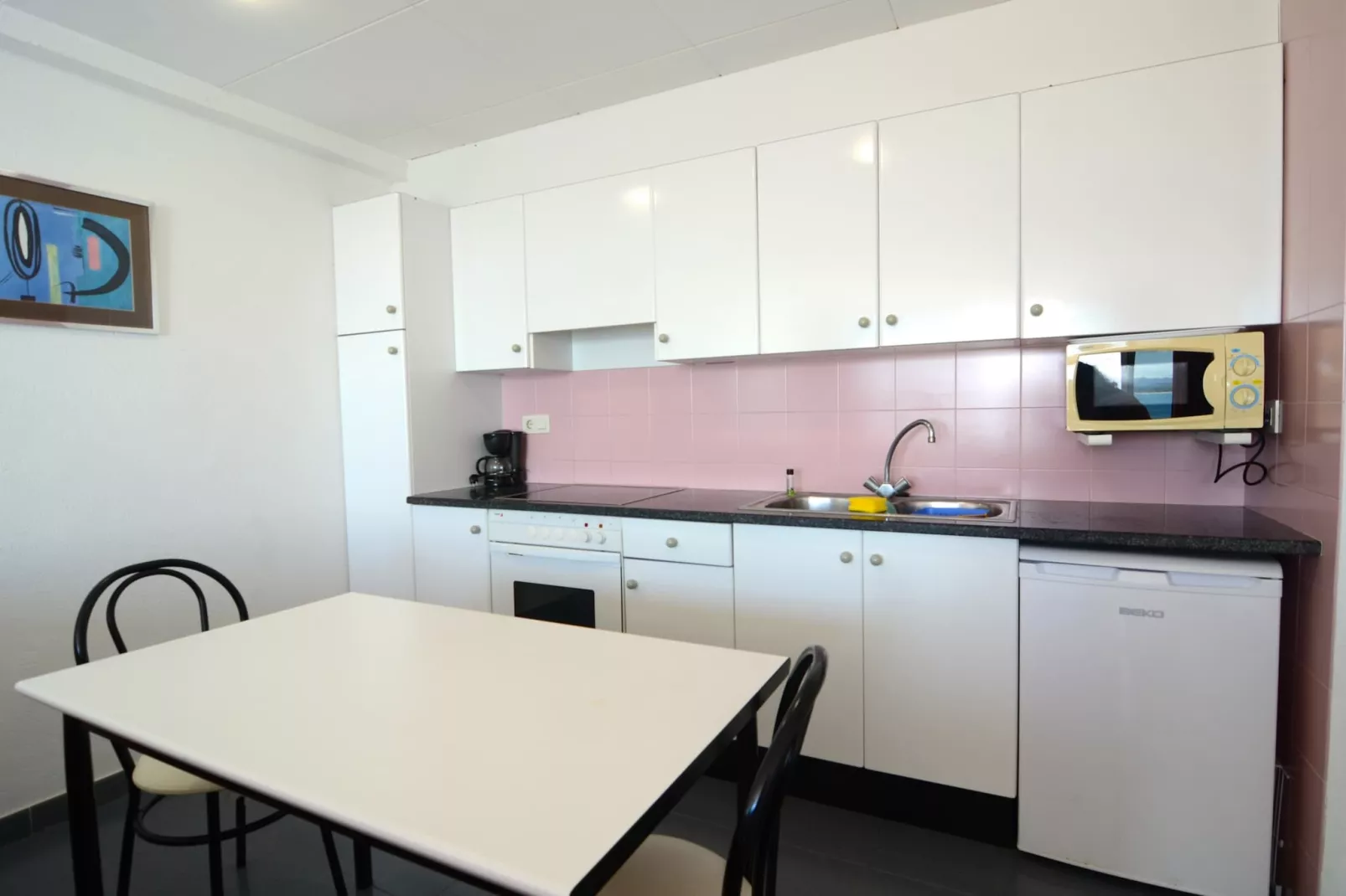 NAUTIC BX-2-Kitchen