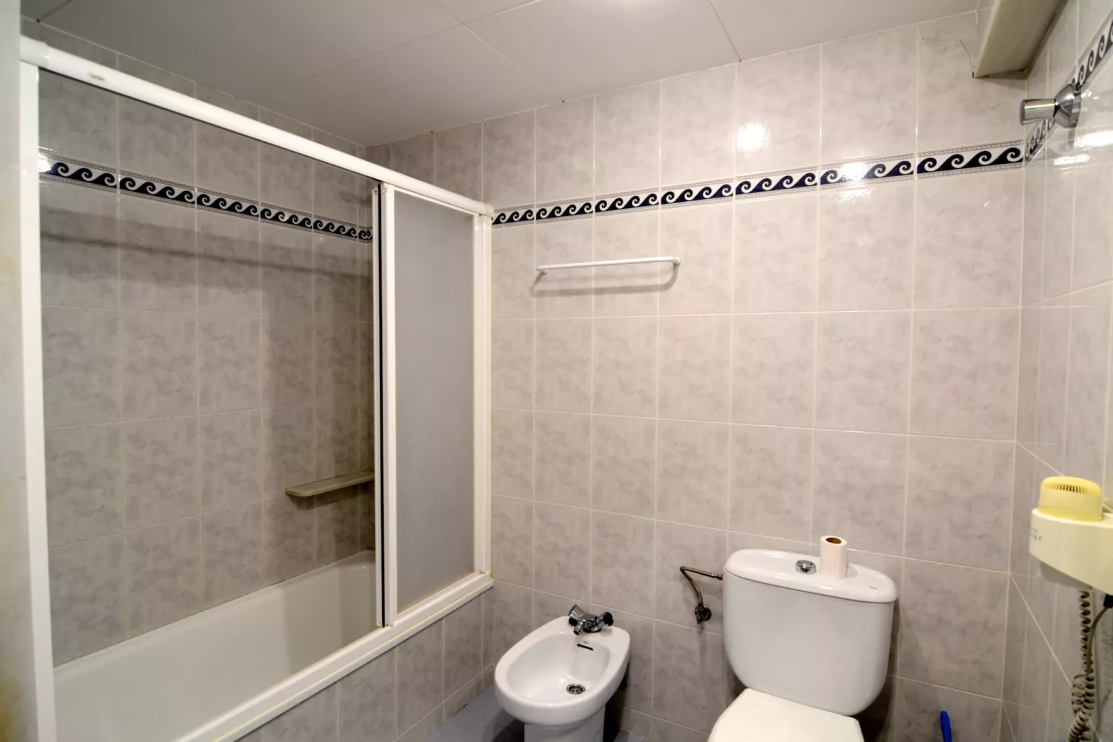 NAUTIC BX-2-Bathroom