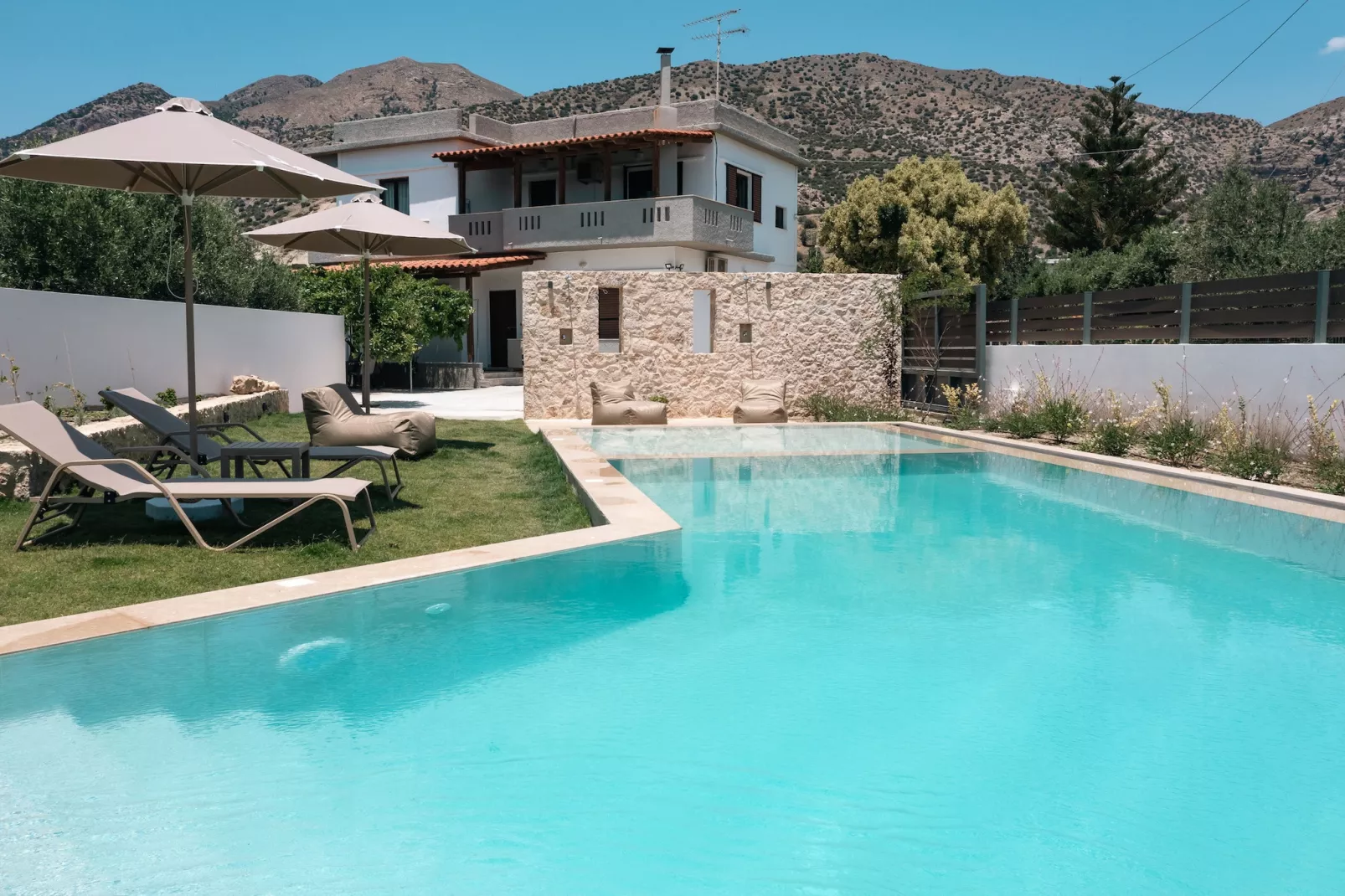 Vigla-Pool