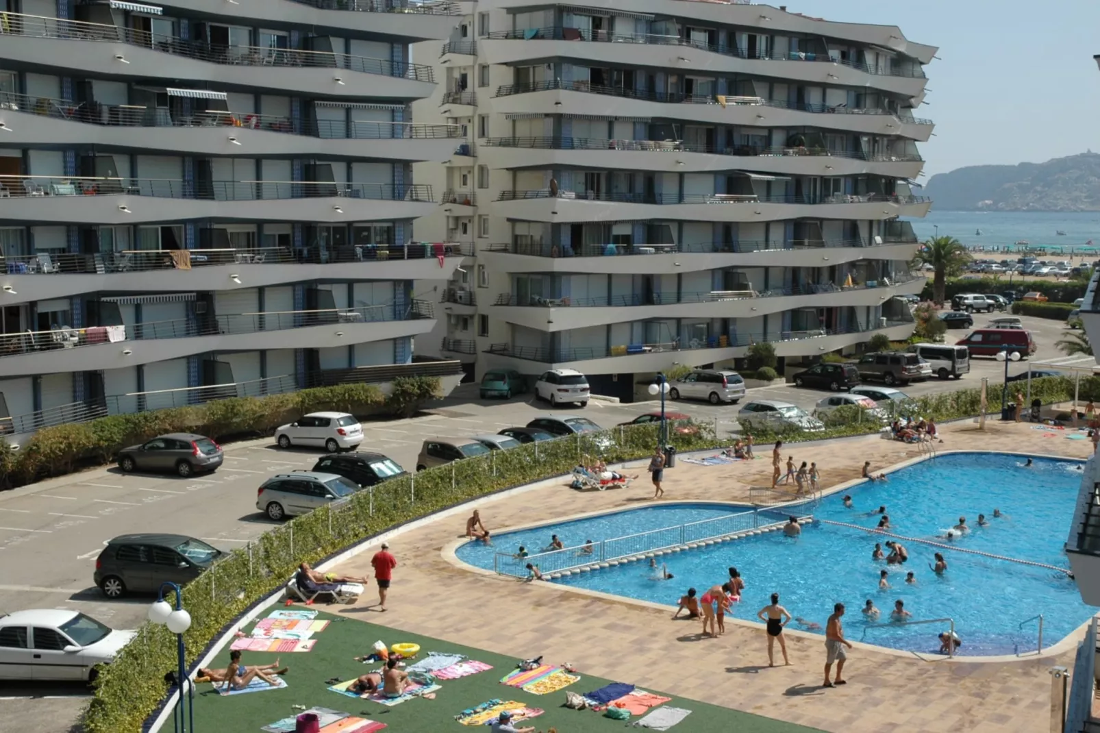 ROCAMAURA I B 6-1-Exterior summer