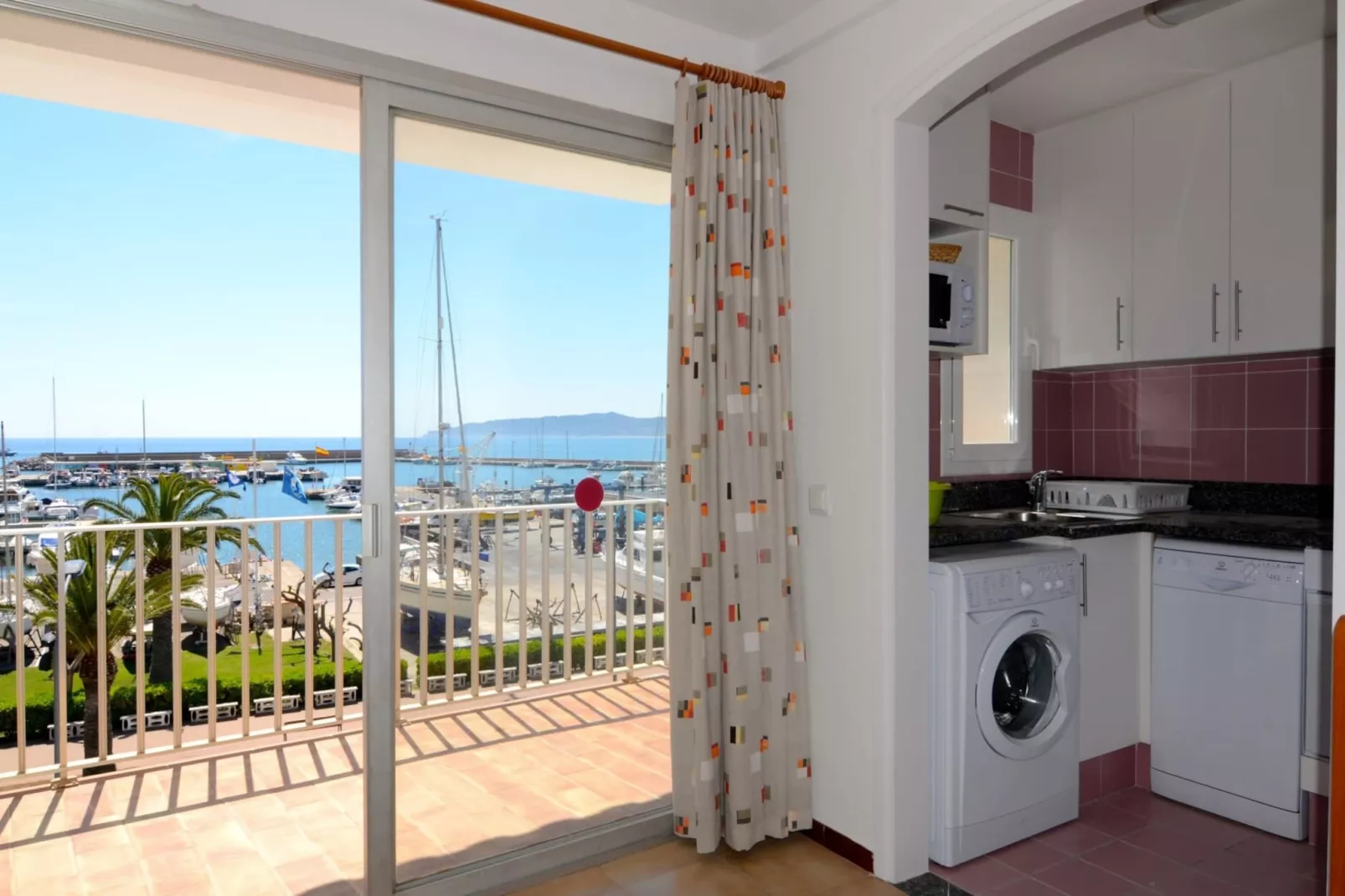 APARTAMENT ARTS 3-Terrace balcony