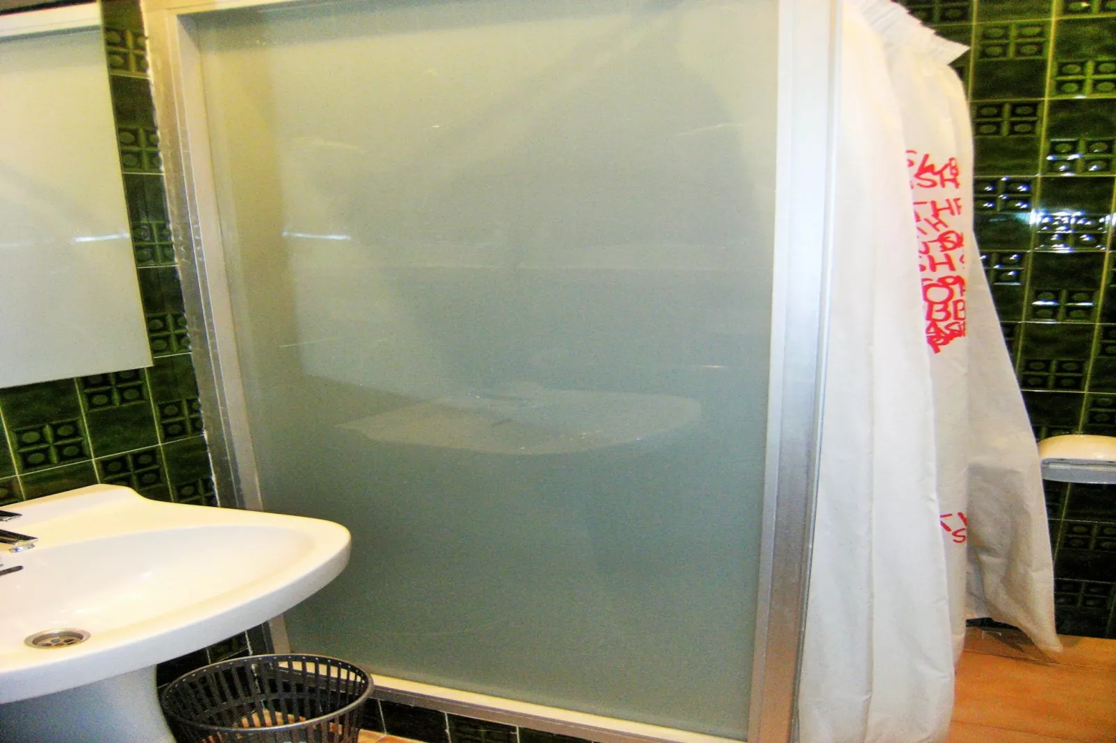 APARTAMENT ARTS 3-Bathroom
