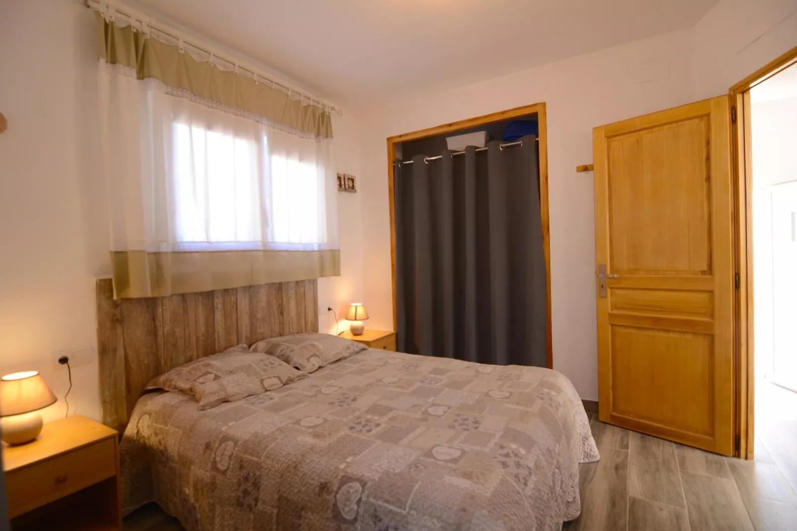 VILLA MONTGO-Schlafzimmer