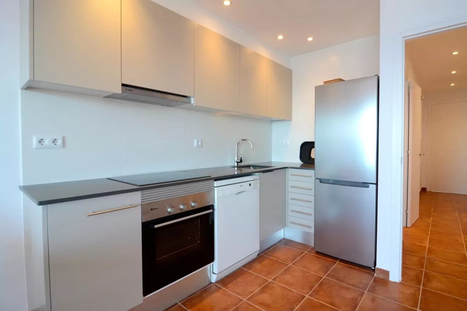 BLAU MAR CAP DE LA BARRA 2-2-Kitchen