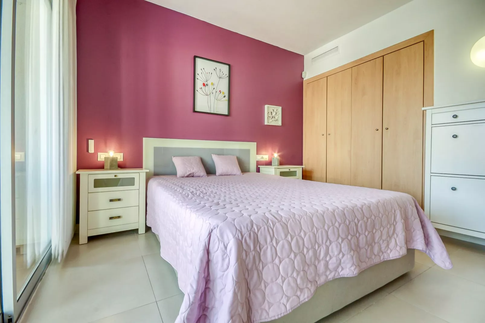 MARINES MESTRAL 3 5 Roses-Bedroom