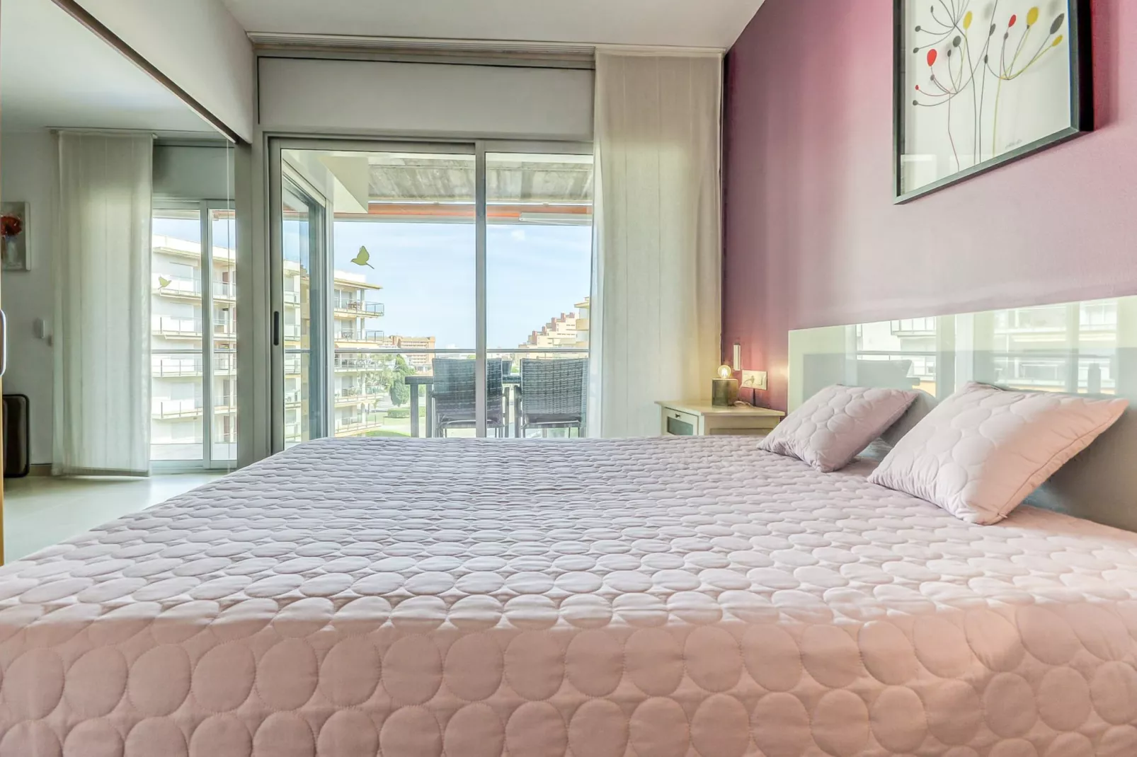 MARINES MESTRAL 3 5 Roses-Bedroom