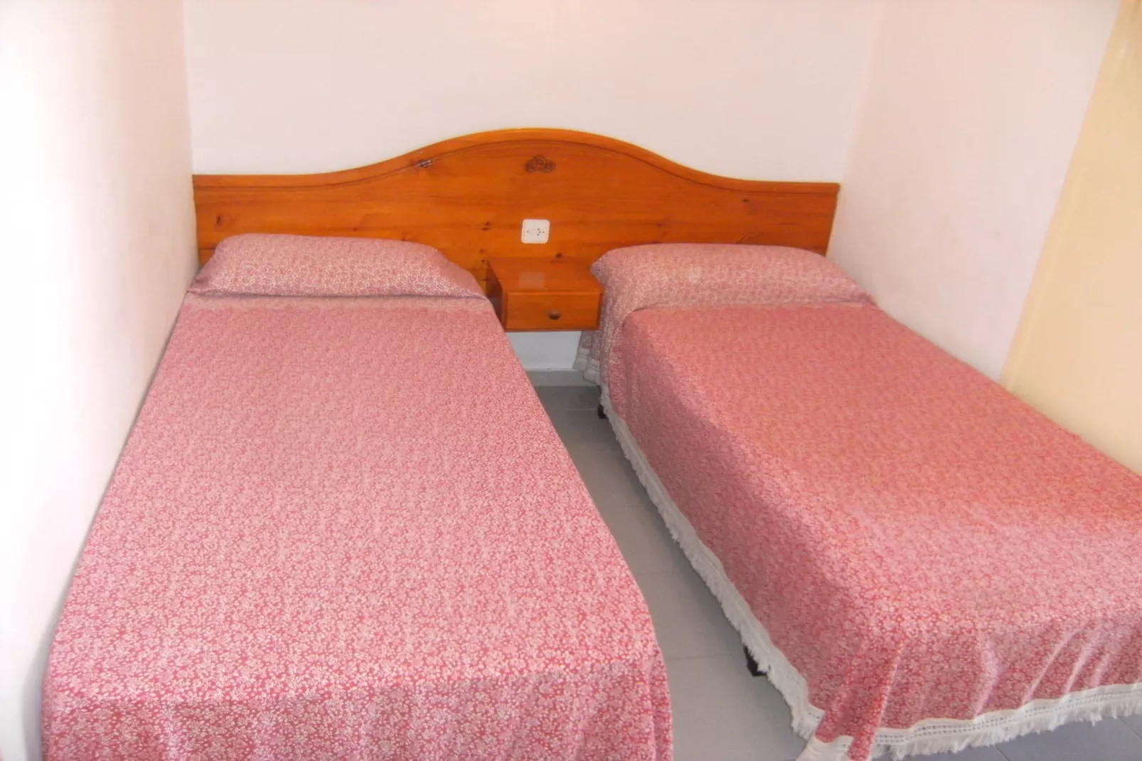 ARGONAVIS 117-Bedroom