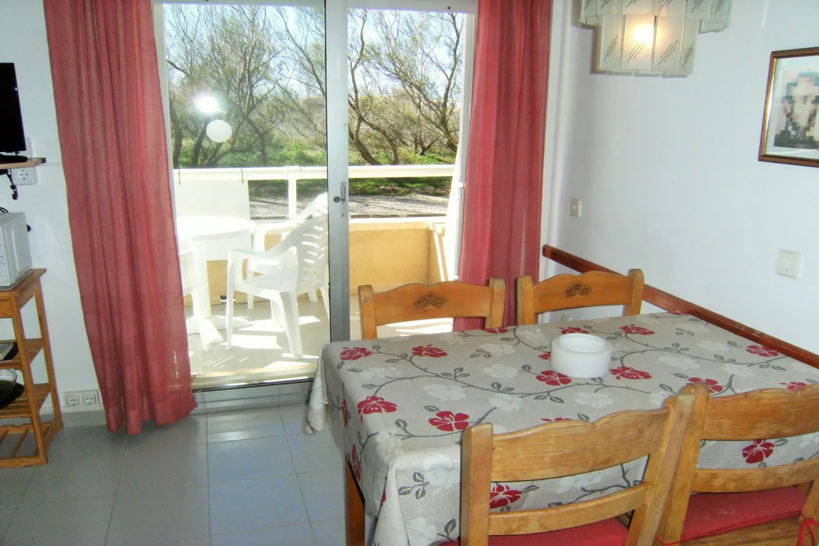 ARGONAVIS 117-Dining room