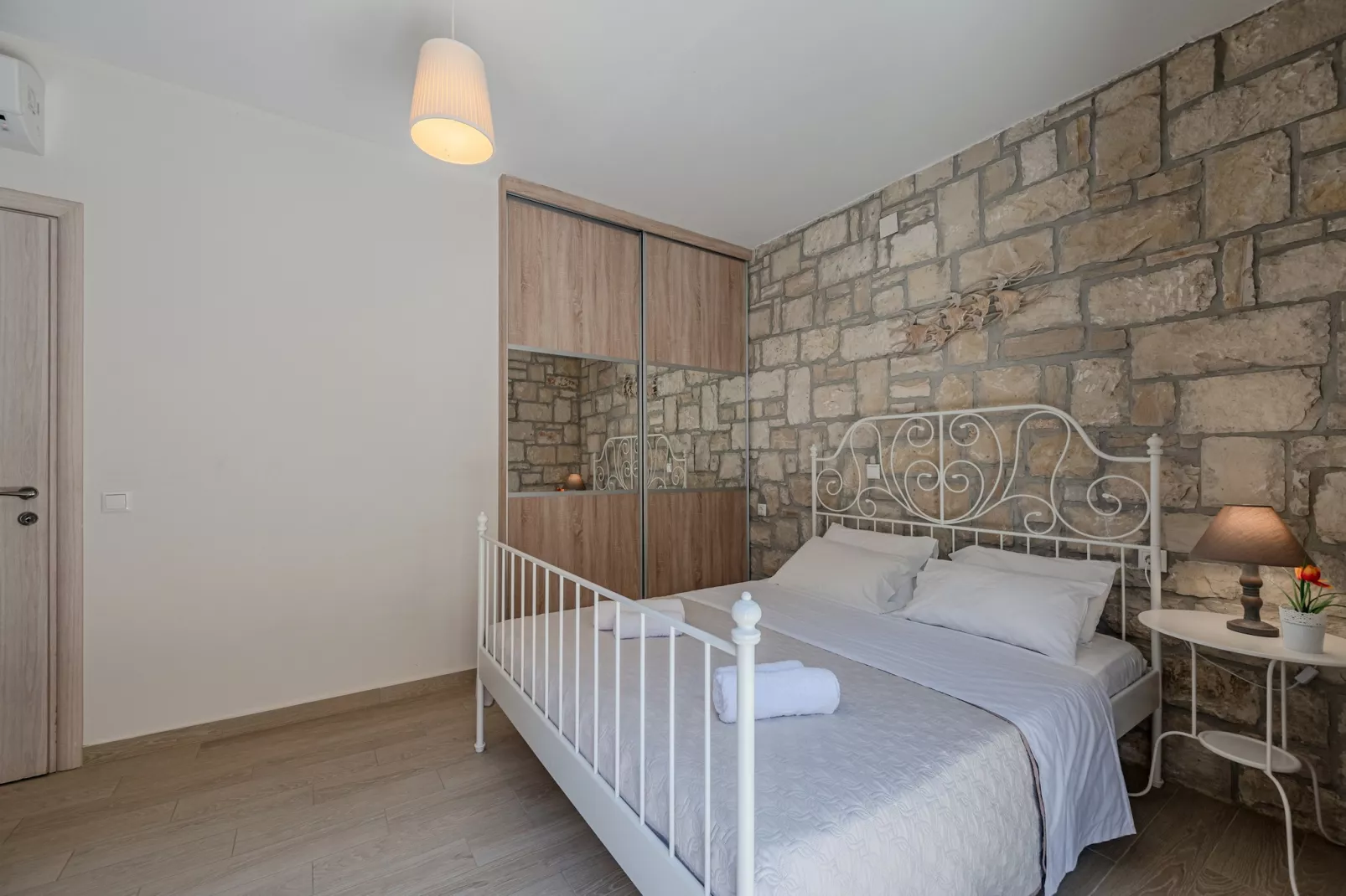 Petrina 3-Bedroom