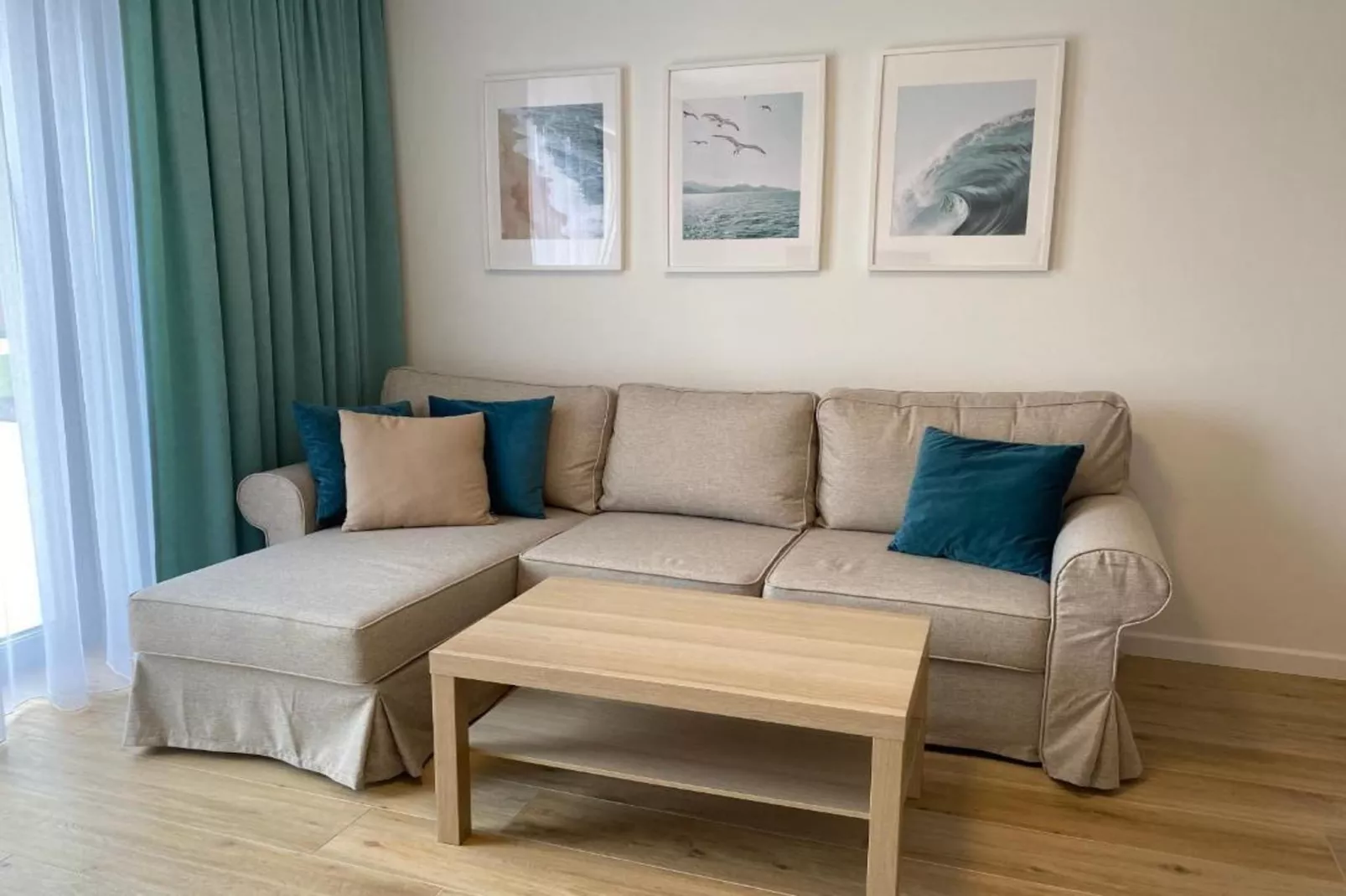 Apartament niedziela-niedziela dla max 4 osób Grzybowo-Living room