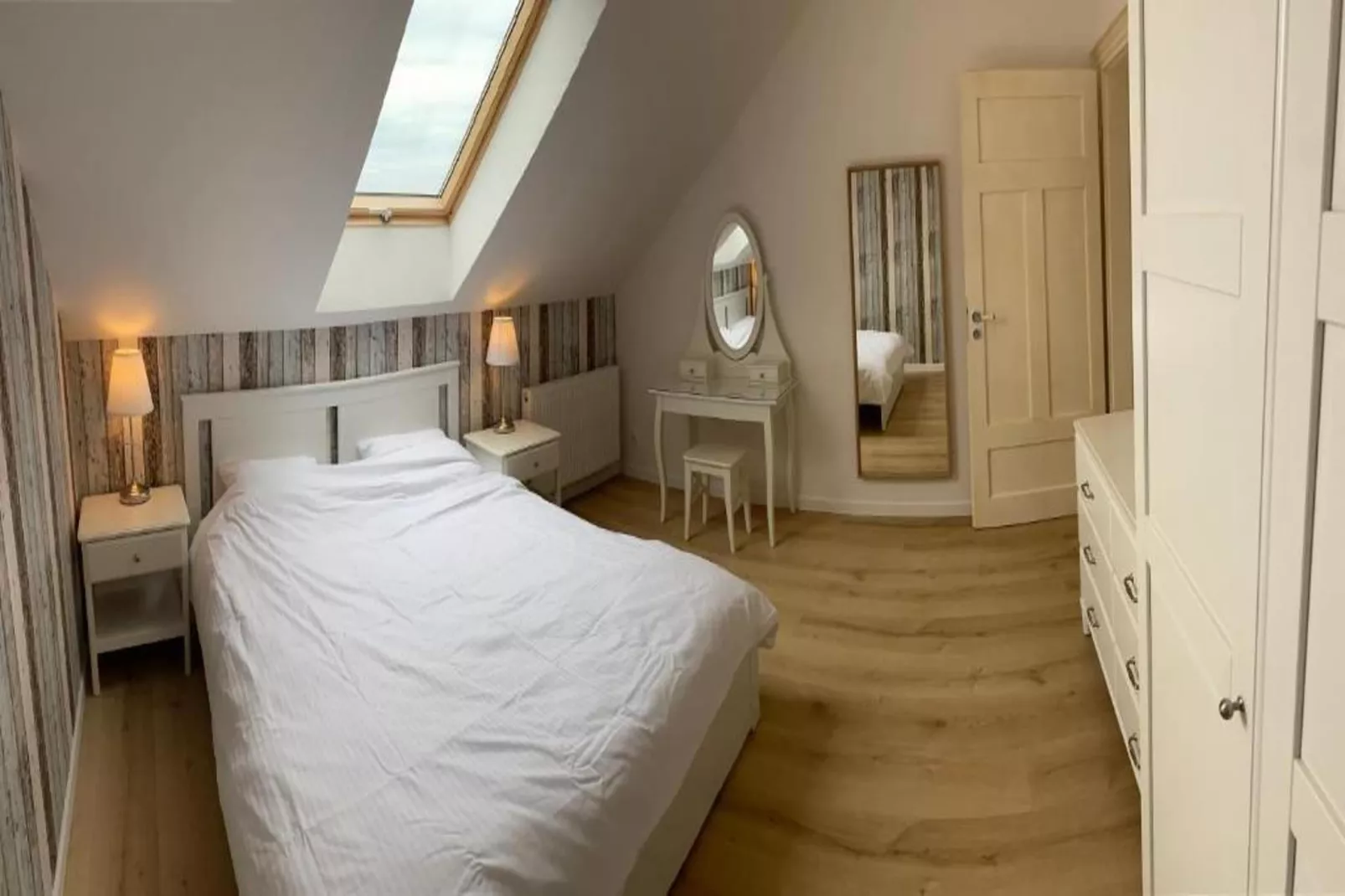 Apartament niedziela-niedziela dla max 4 osób Grzybowo-Bedroom