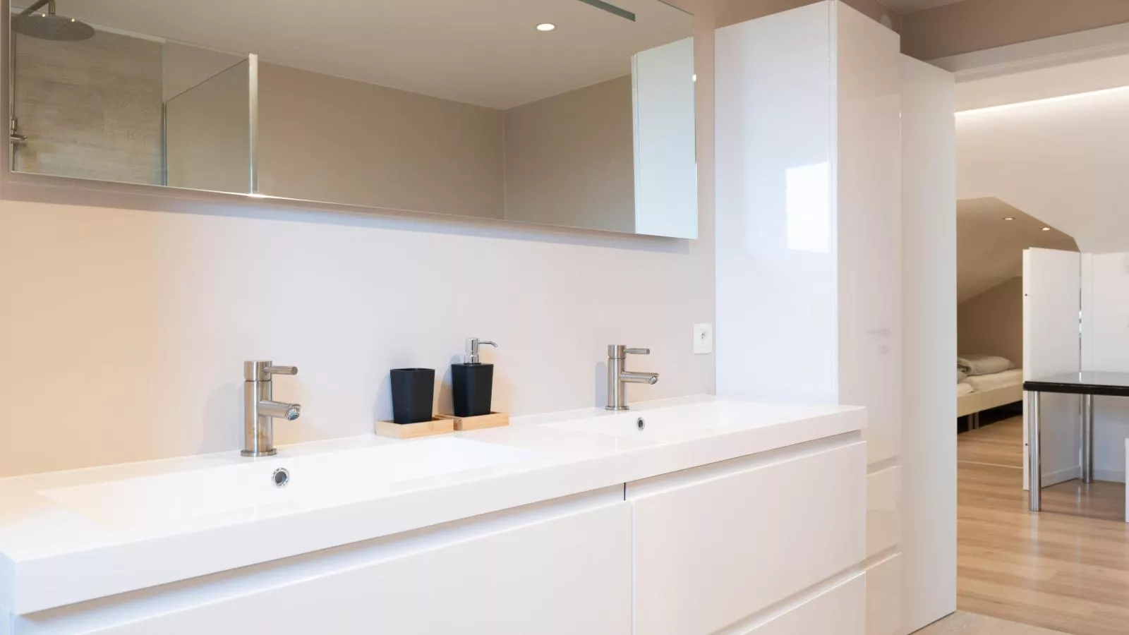 De Golfbreker-Bathroom