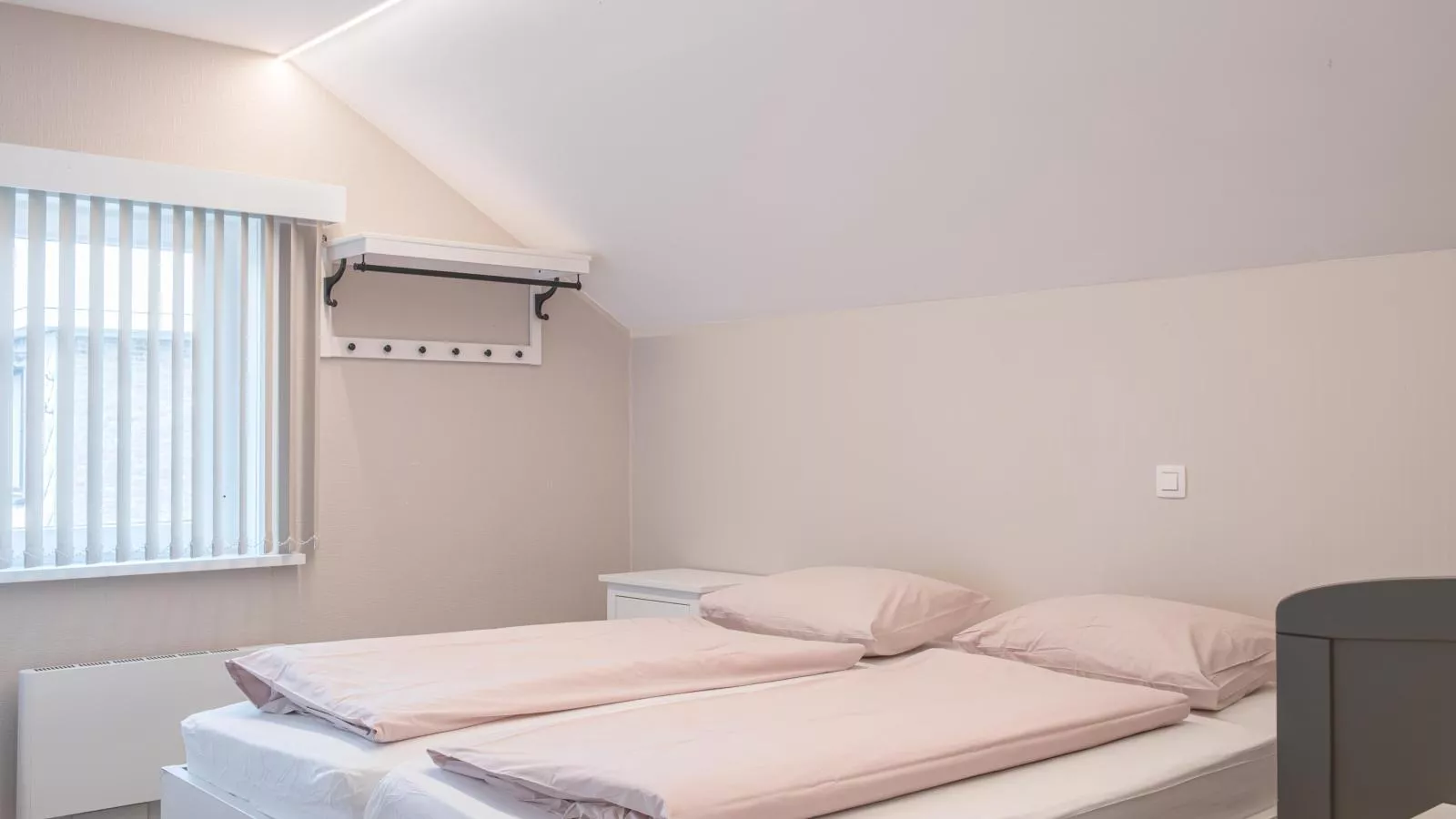 De Golfbreker-Bedroom