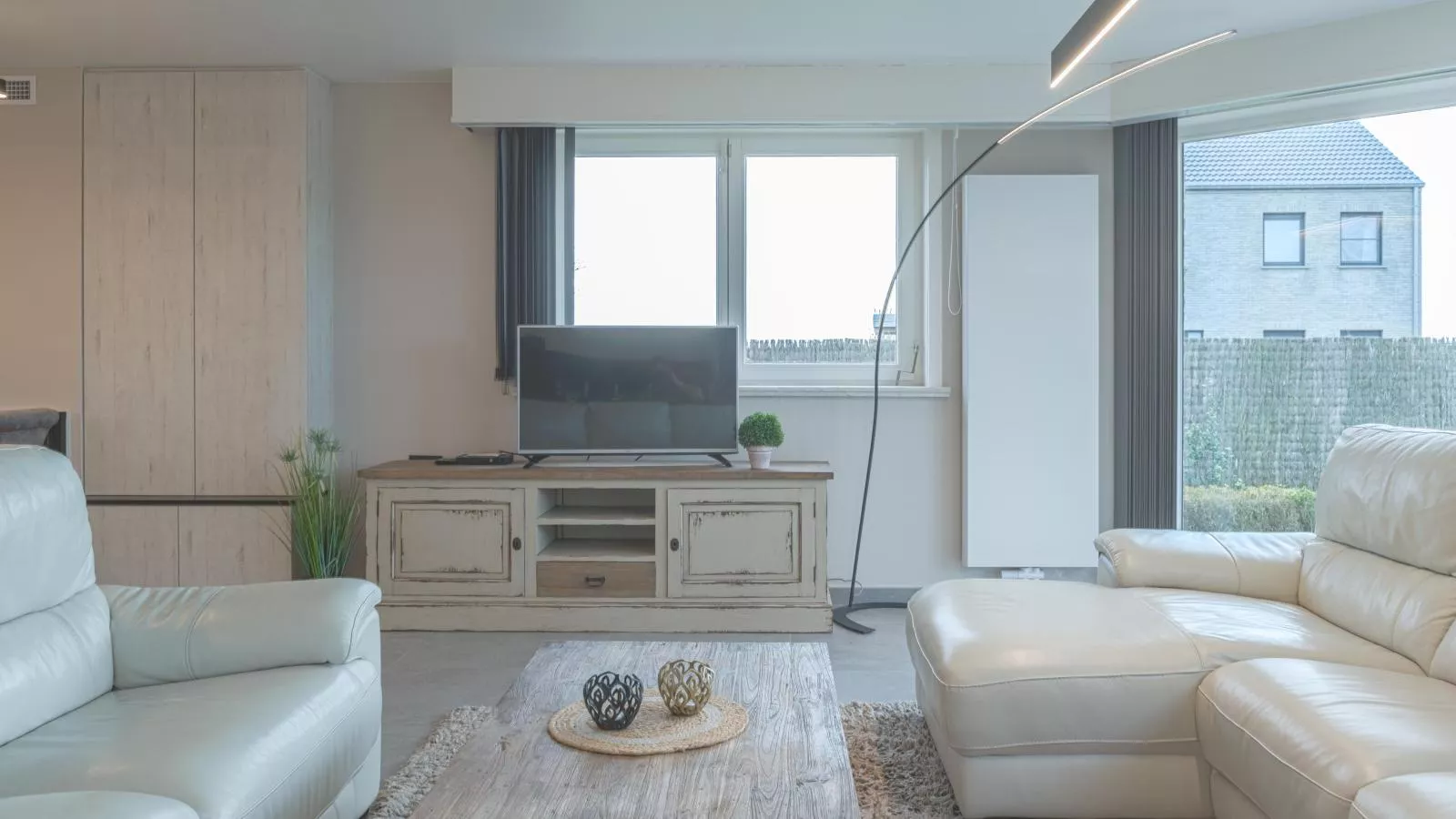 De Golfbreker-Living room