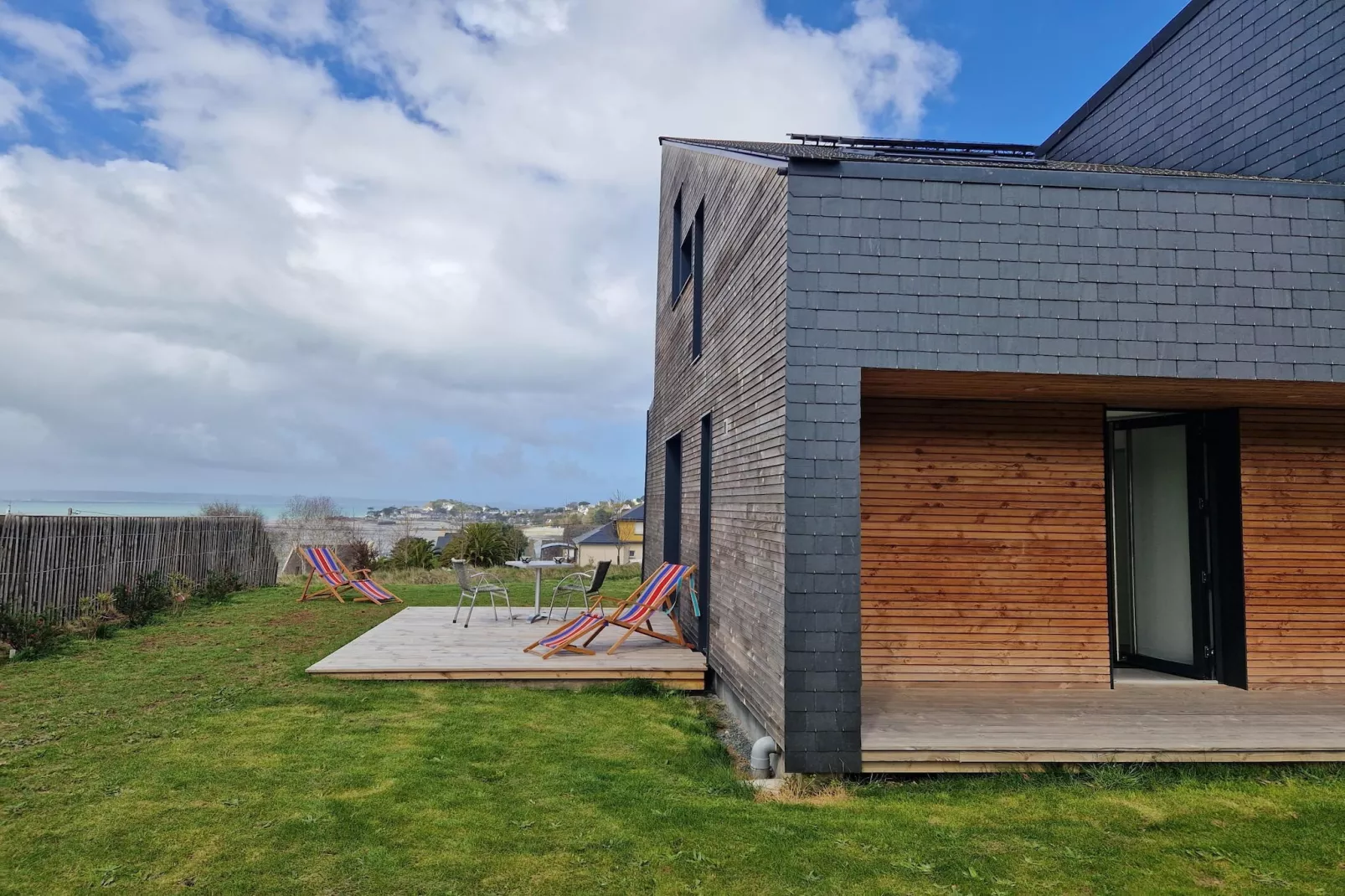 Studio bas Locquirec-Exterior summer