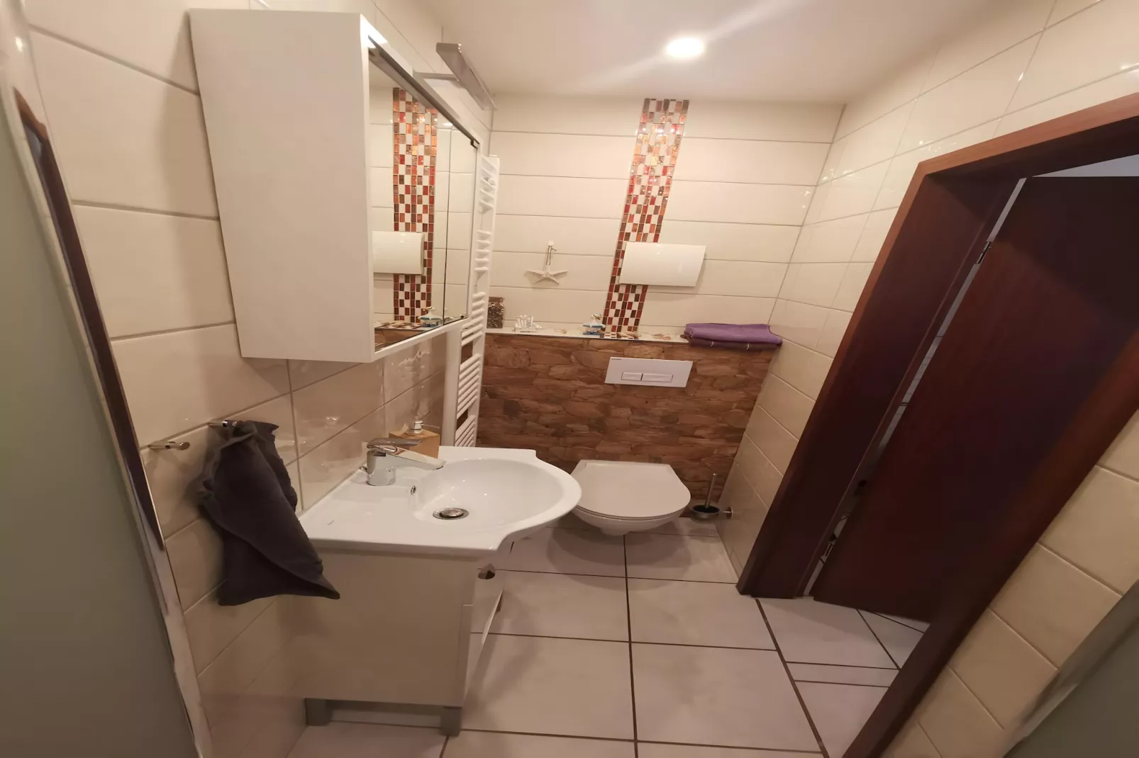 Ferienwohnung am Goldberger See-Bathroom