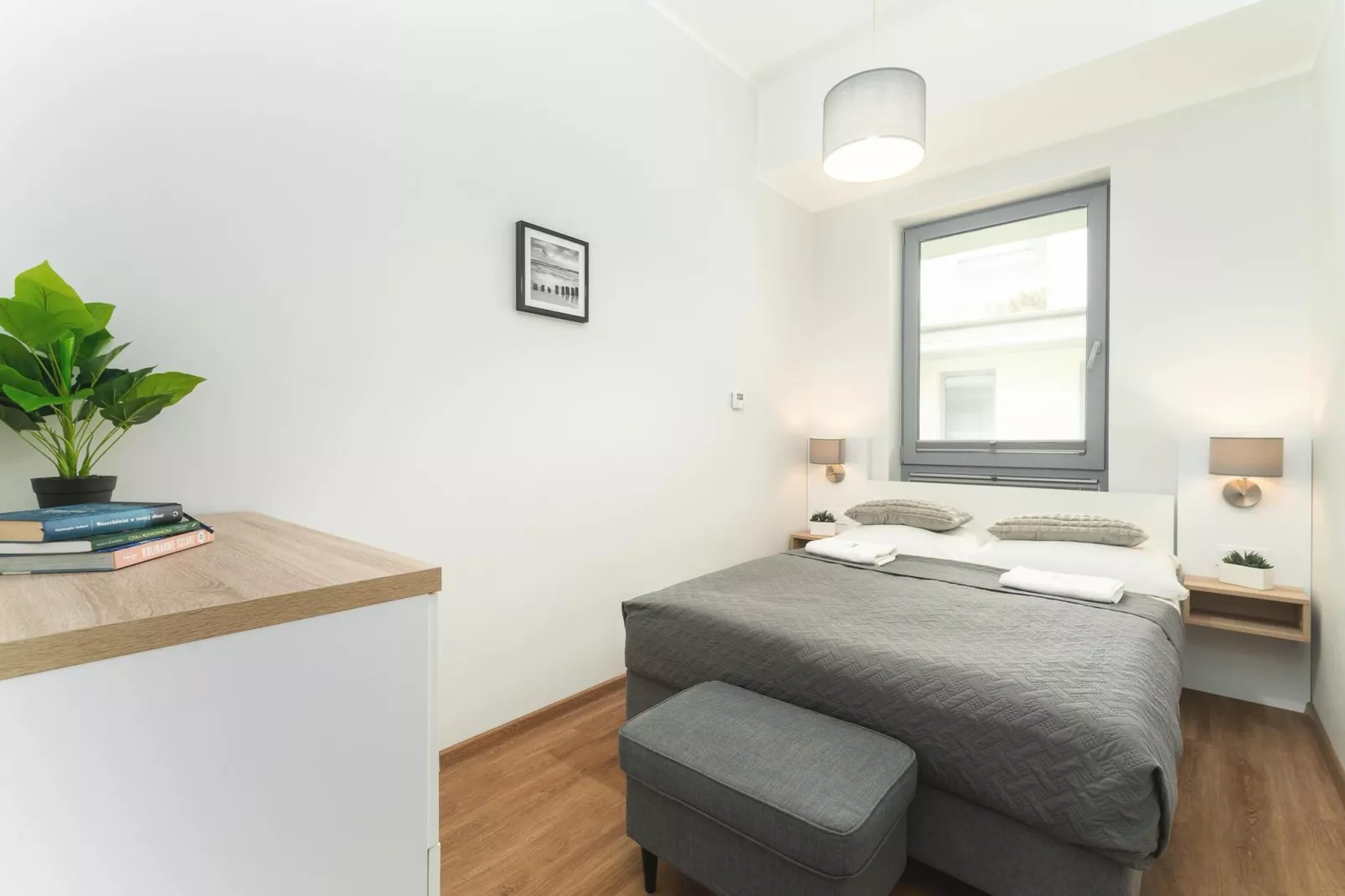 Apartament dla 4 osób Grunwaldzka 12c23 Pobierowo-Bedroom