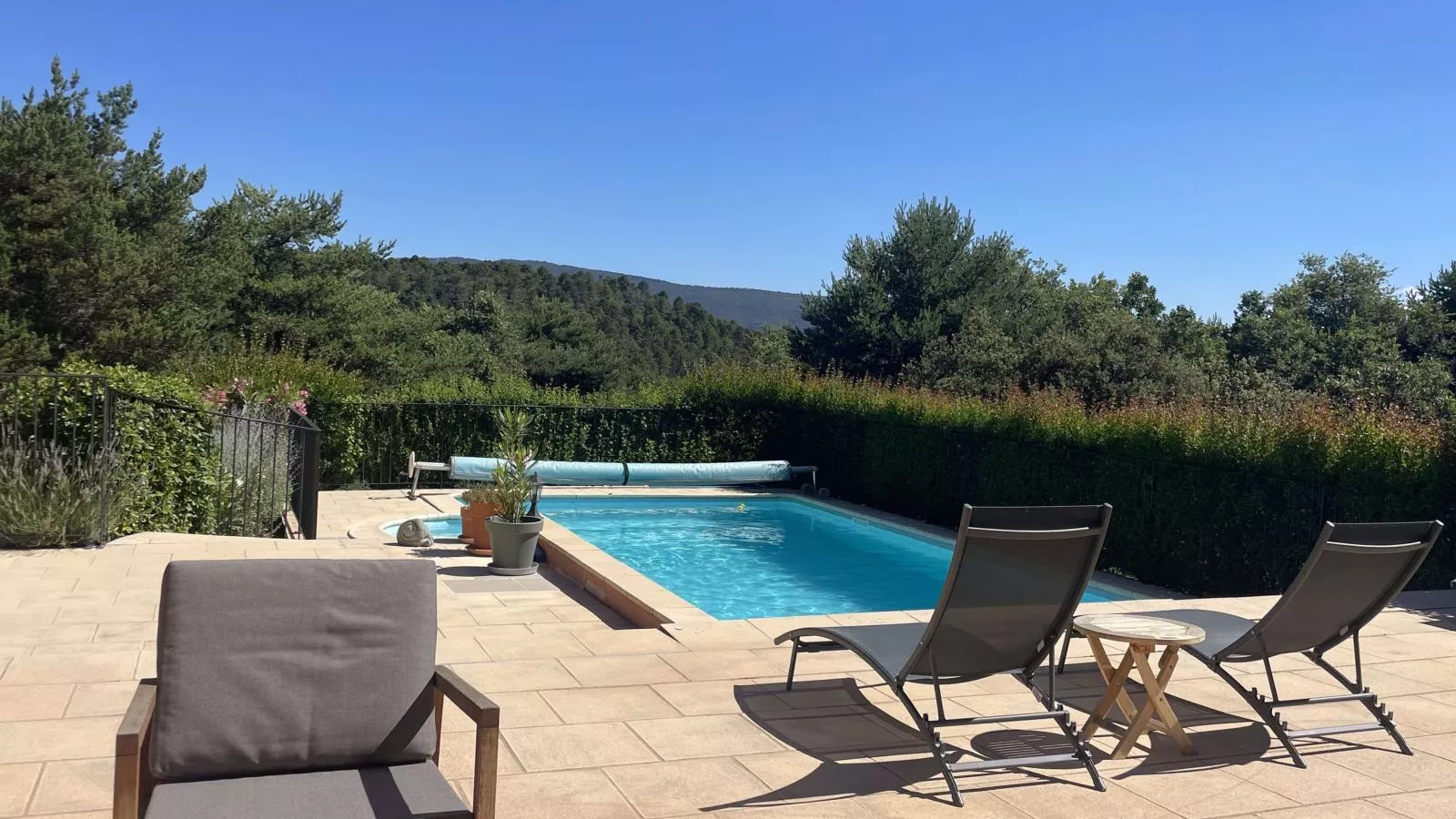 La Bergeronnette-Pool