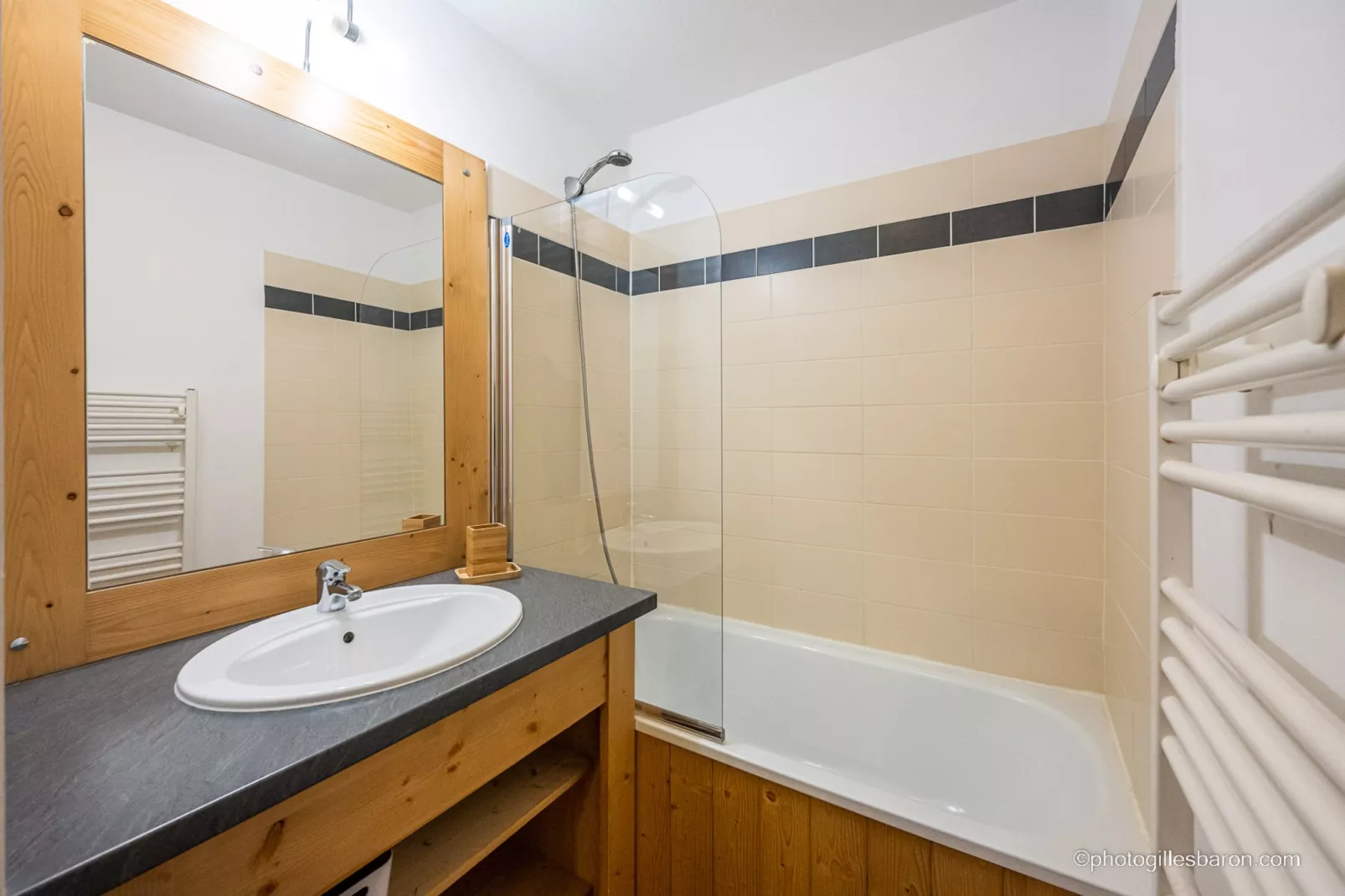 T. Bergerie B N°01 - 2P6C-Bathroom