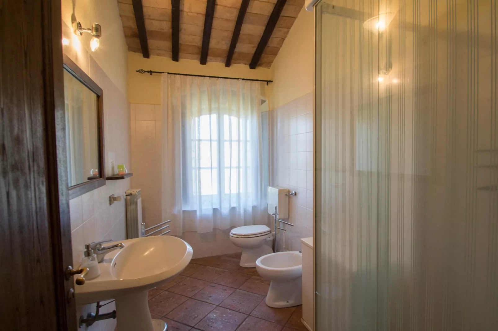 Villa Montecucco-Bathroom