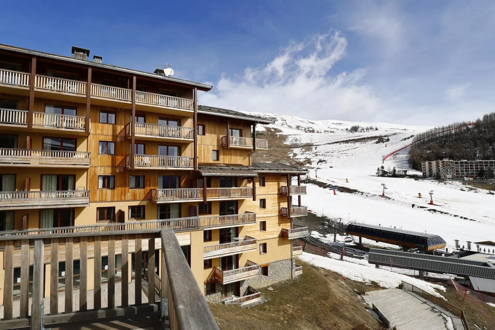 T. Bergerie A N°103 - 3P6C-Exterior winter
