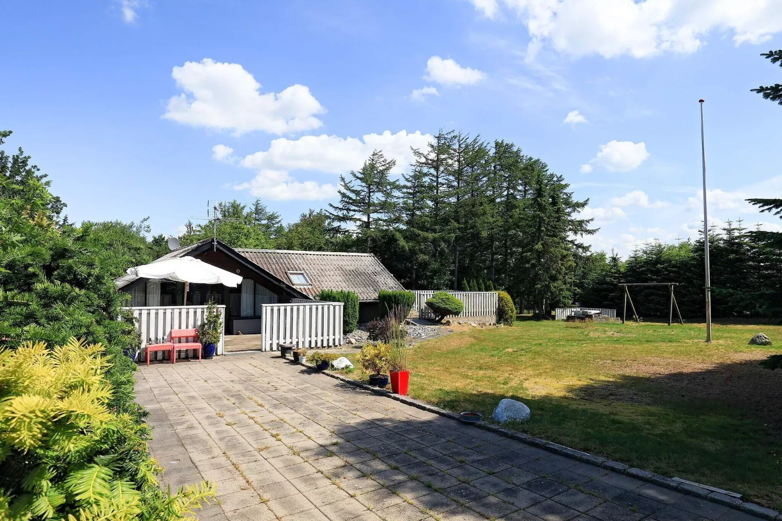 8 person holiday home in Løgstør-By Traum-Outdoor