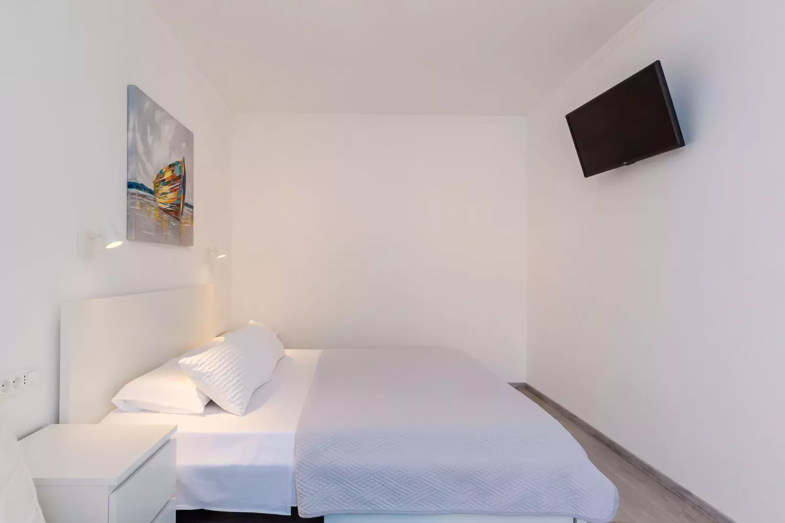 Apartments Sara (Molunat) - Superior One Bedroom Apartment with Terrace and Sea View-Bedroom