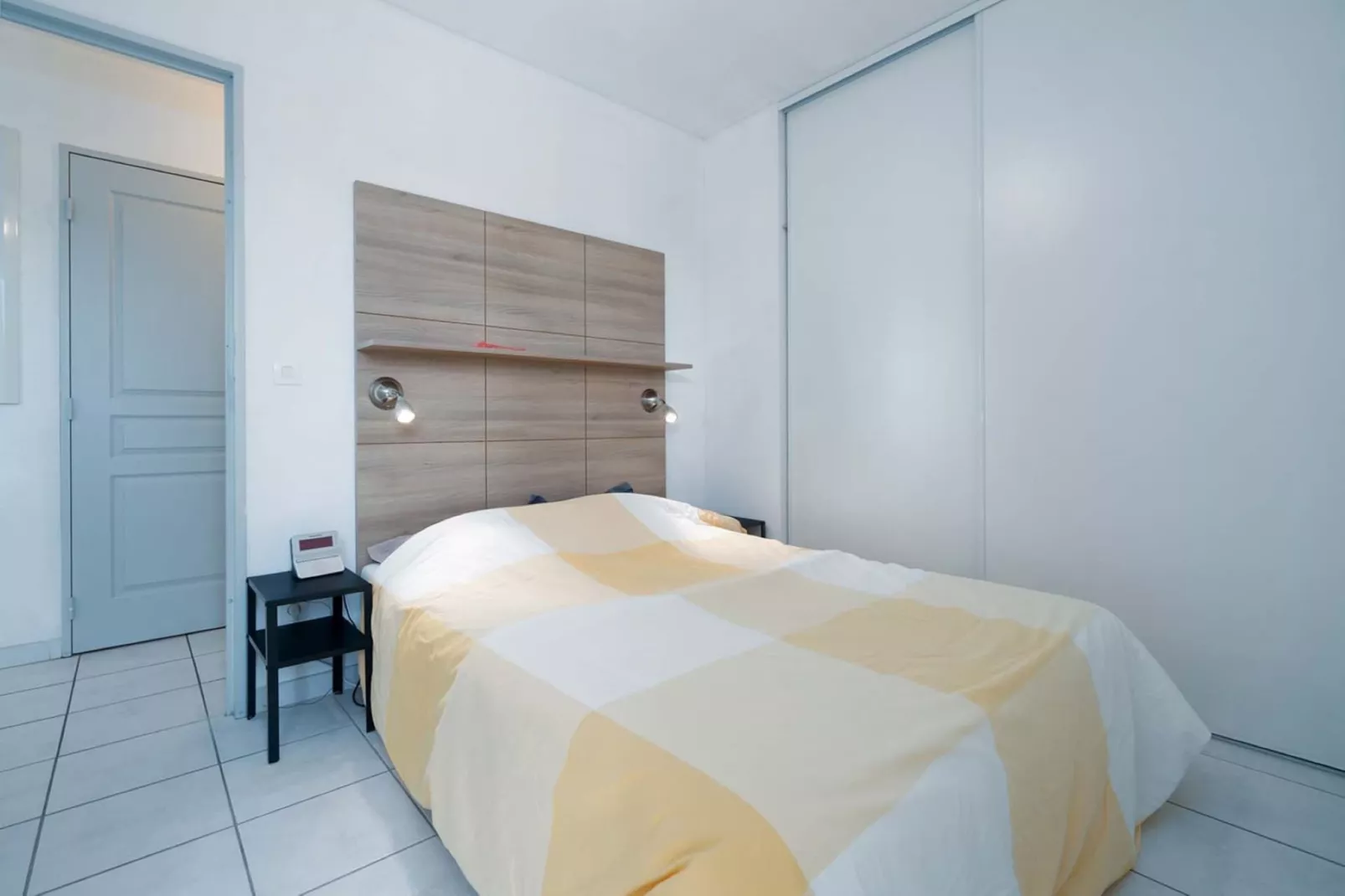 CAP CAMARGUE B N°28 - 2P4-Bedroom