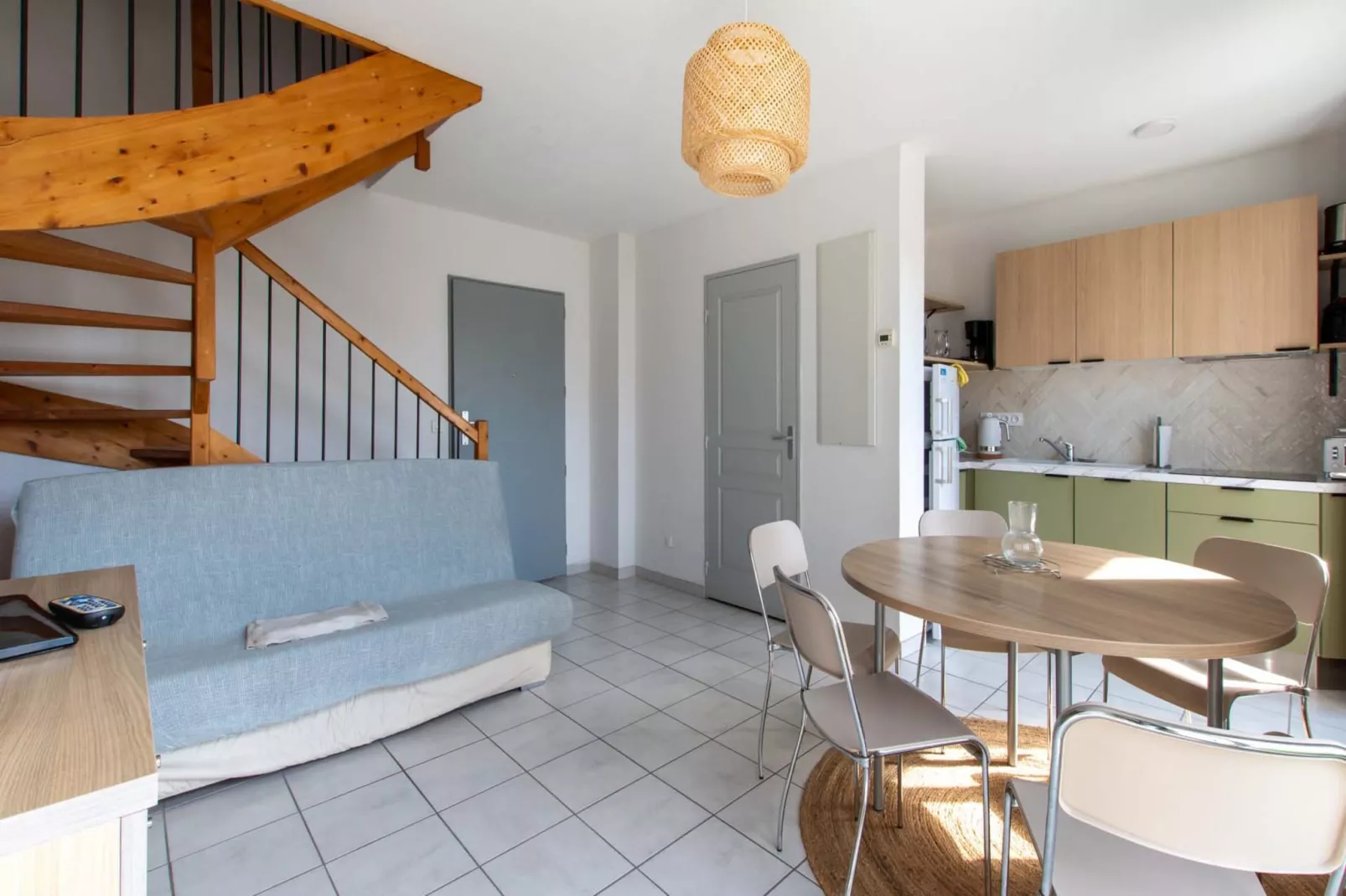CAP CAMARGUE F N°123 - 3P7-Living room