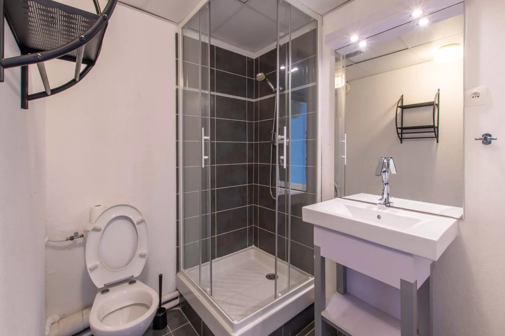 CAP CAMARGUE F N°123 - 3P7-Bathroom