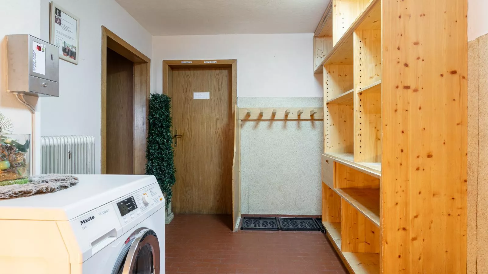 Sonnentanz 1-Facilities
