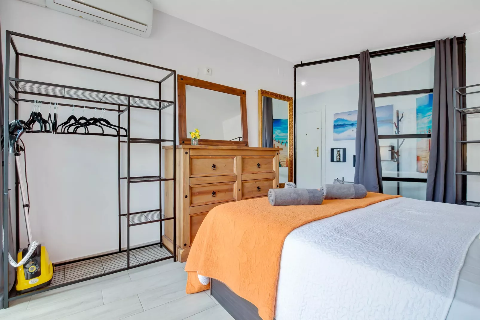 Capela de Steram Flats Torremolinos-Schlafzimmer