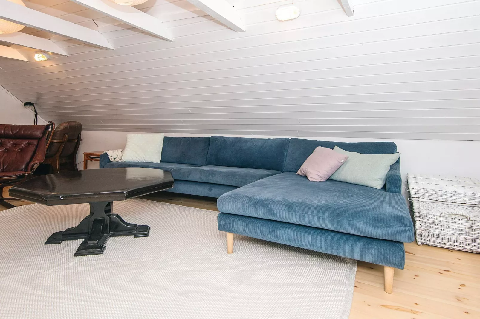 10 person holiday home in Glesborg-Indoor