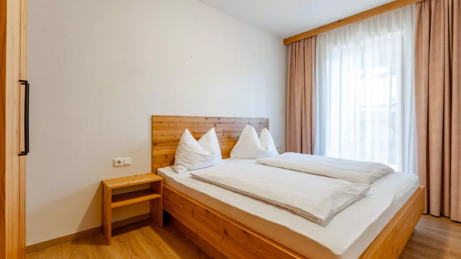Panoramablick Ski in - Ski out-Schlafzimmer