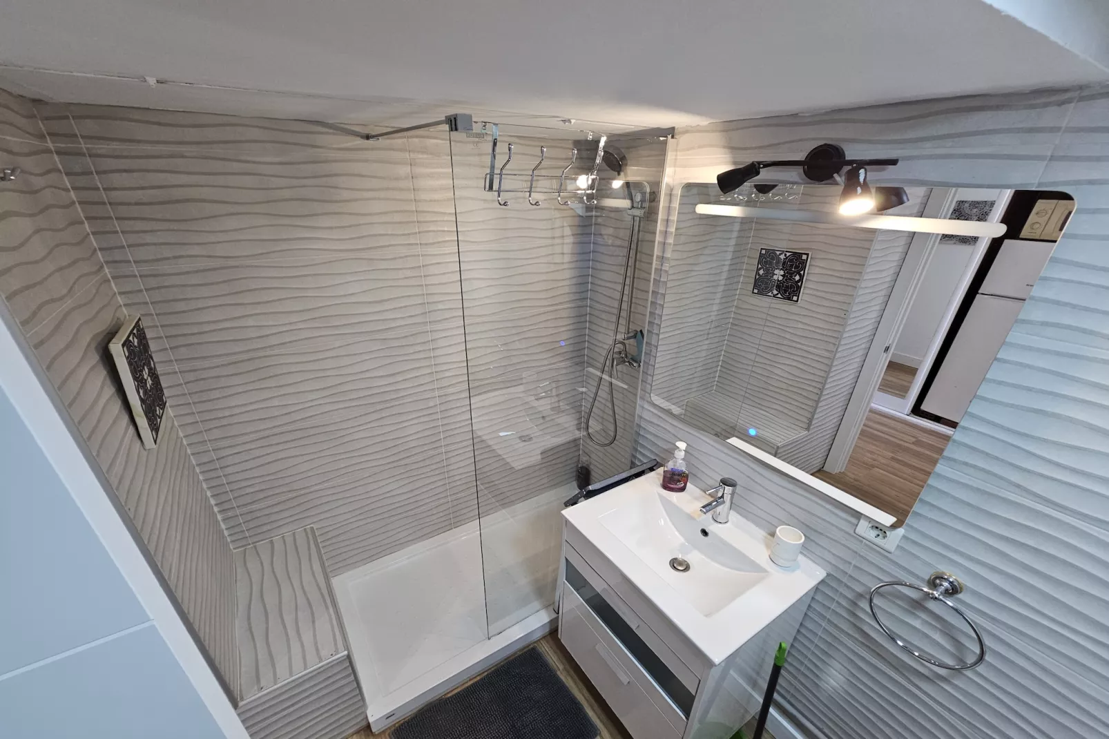 Paraty  de SteraM Flats Torremolinos-Bathroom