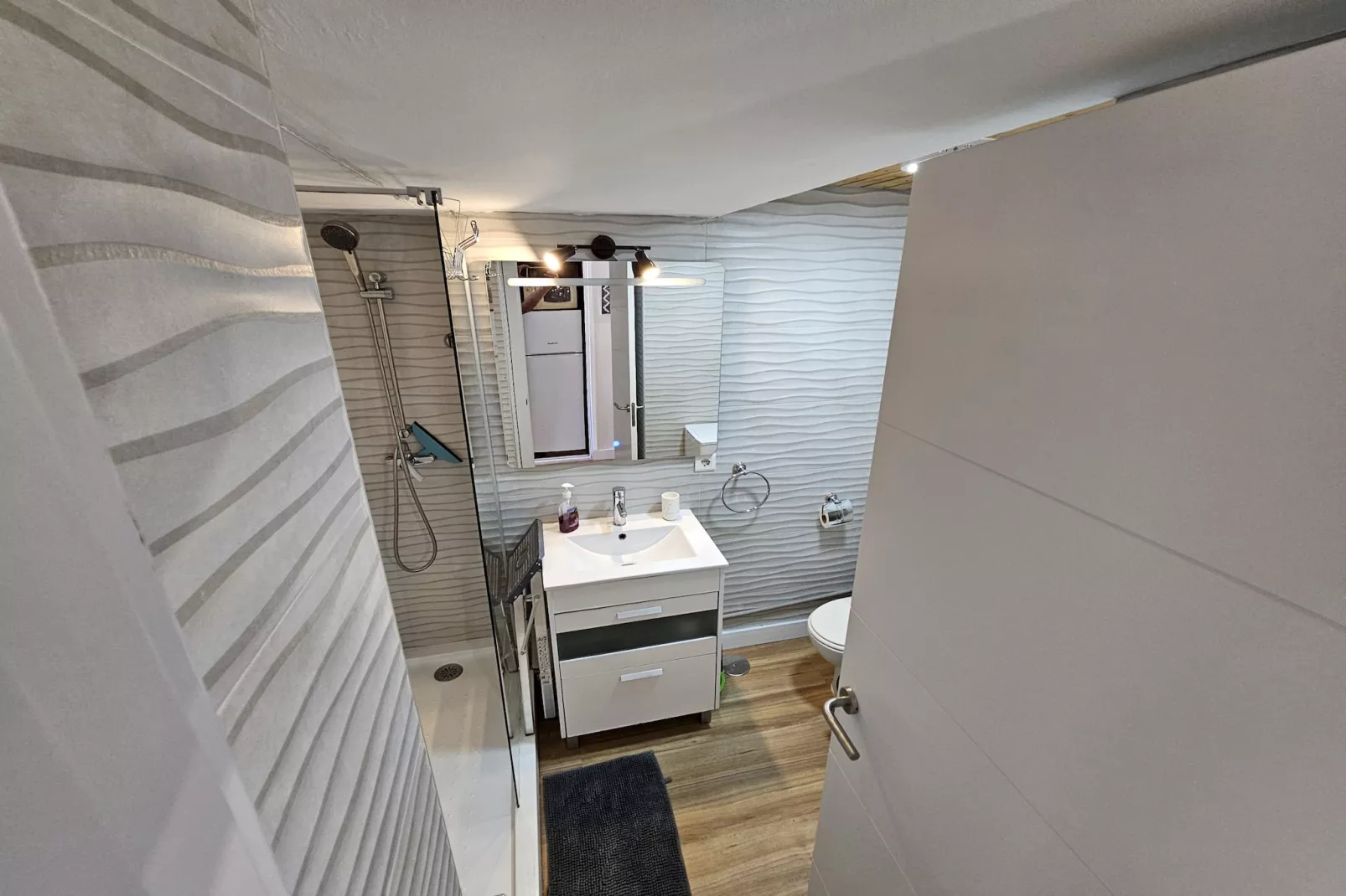 Paraty  de SteraM Flats Torremolinos-Bathroom