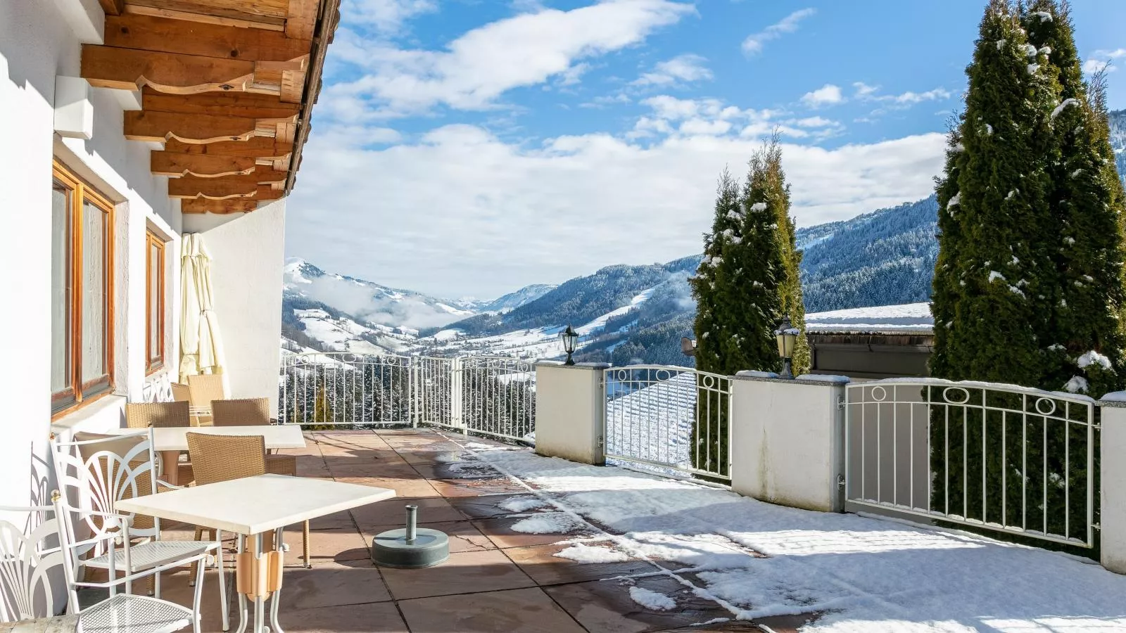 Sonnentanz 2-Terrace balcony