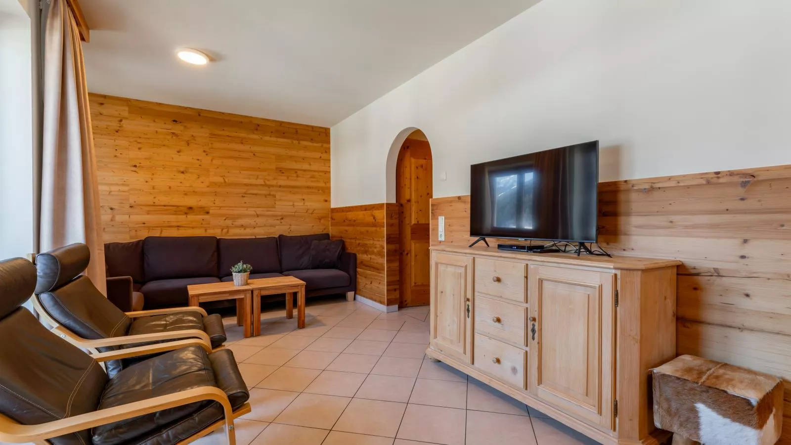 Panoramablick Ski in - Ski out-Wohnzimmer