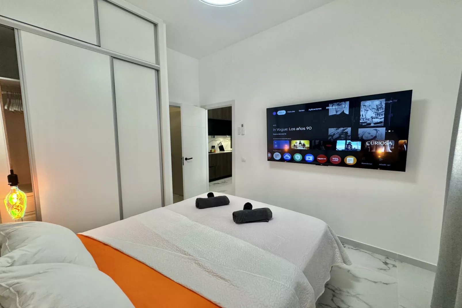 Salmon de SteraM FLATS Torremolinos-Bedroom