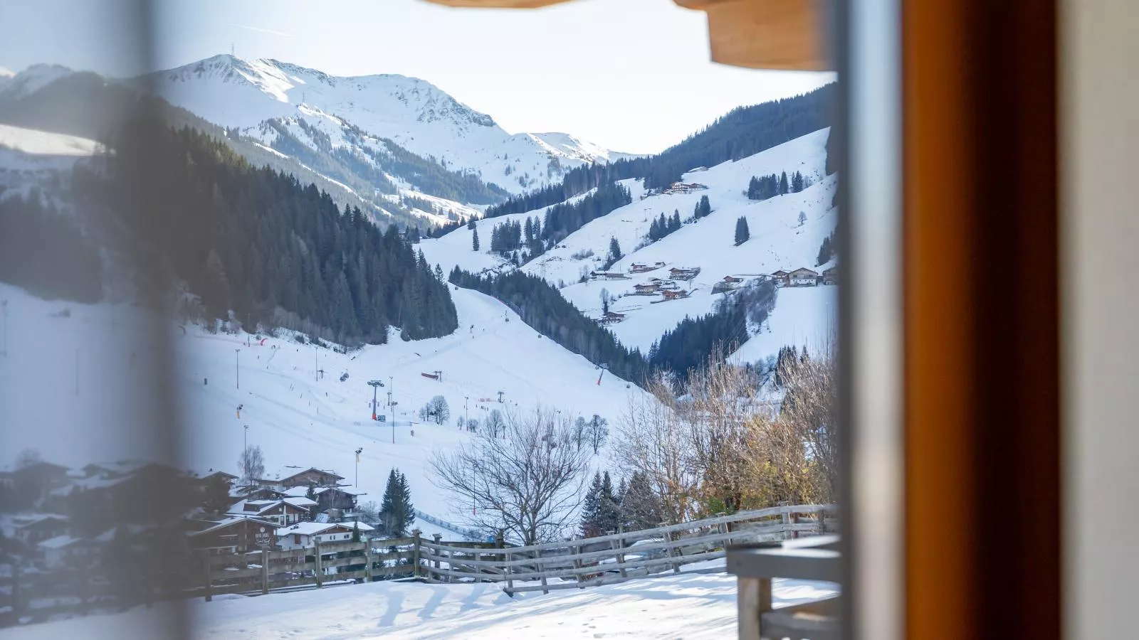 Panoramablick Ski in - Ski out-Aussicht Winter