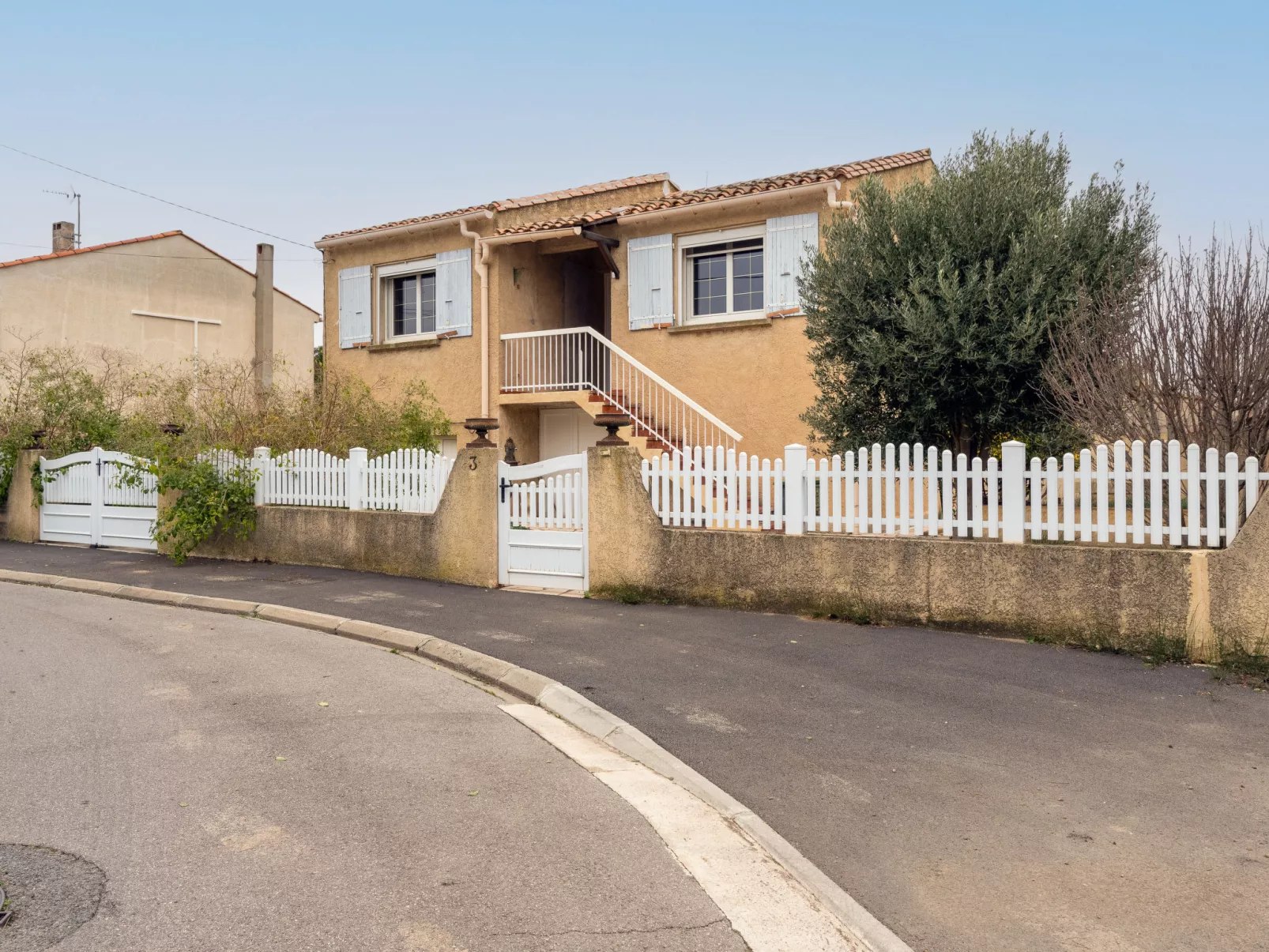 Maison Valandon-Outside