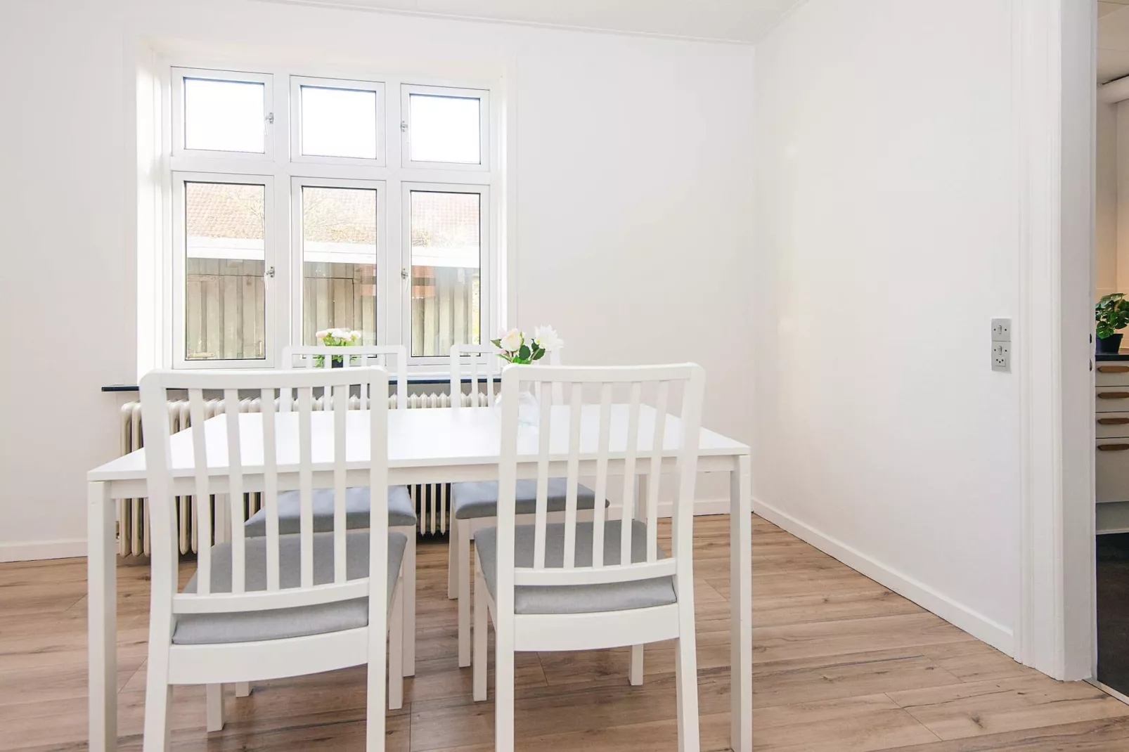 4 person holiday home in Ringkøbing-Indoor