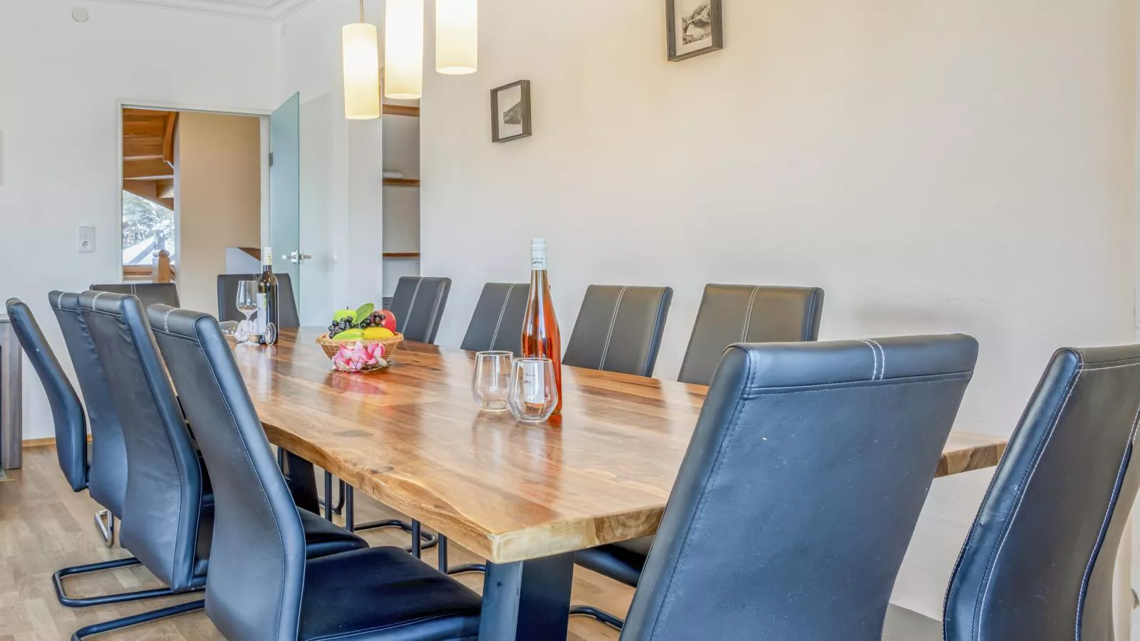 Linden Platzl-Dining room