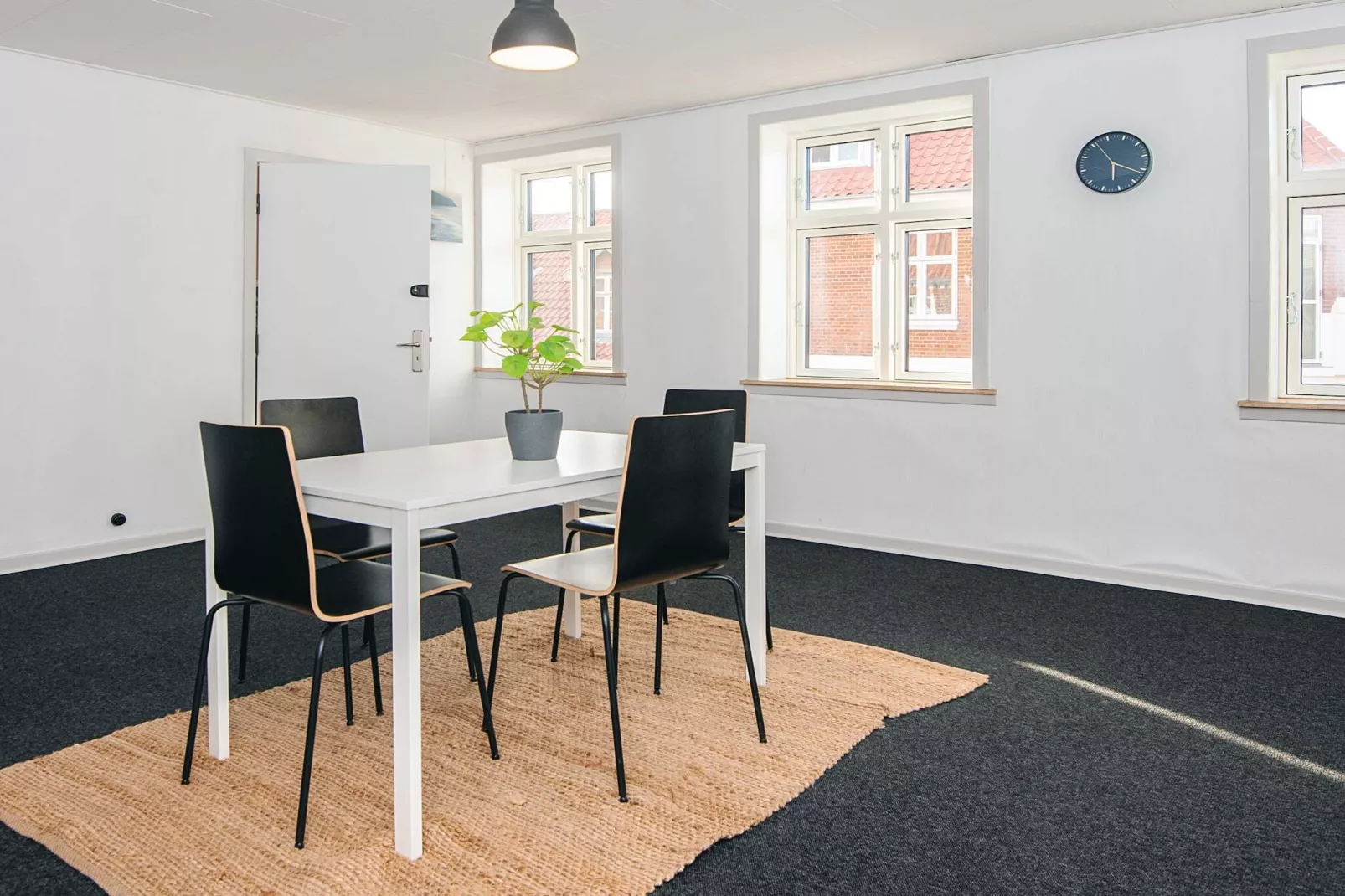 Holiday home, by the harbour-Indoor