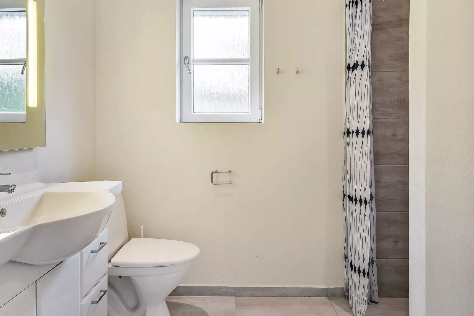 8 person holiday home in Oksbøl-Indoor