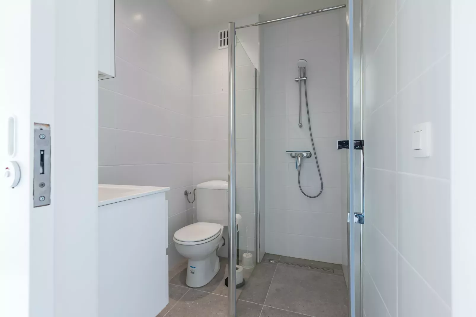Wimbledon C 0403-Bathroom