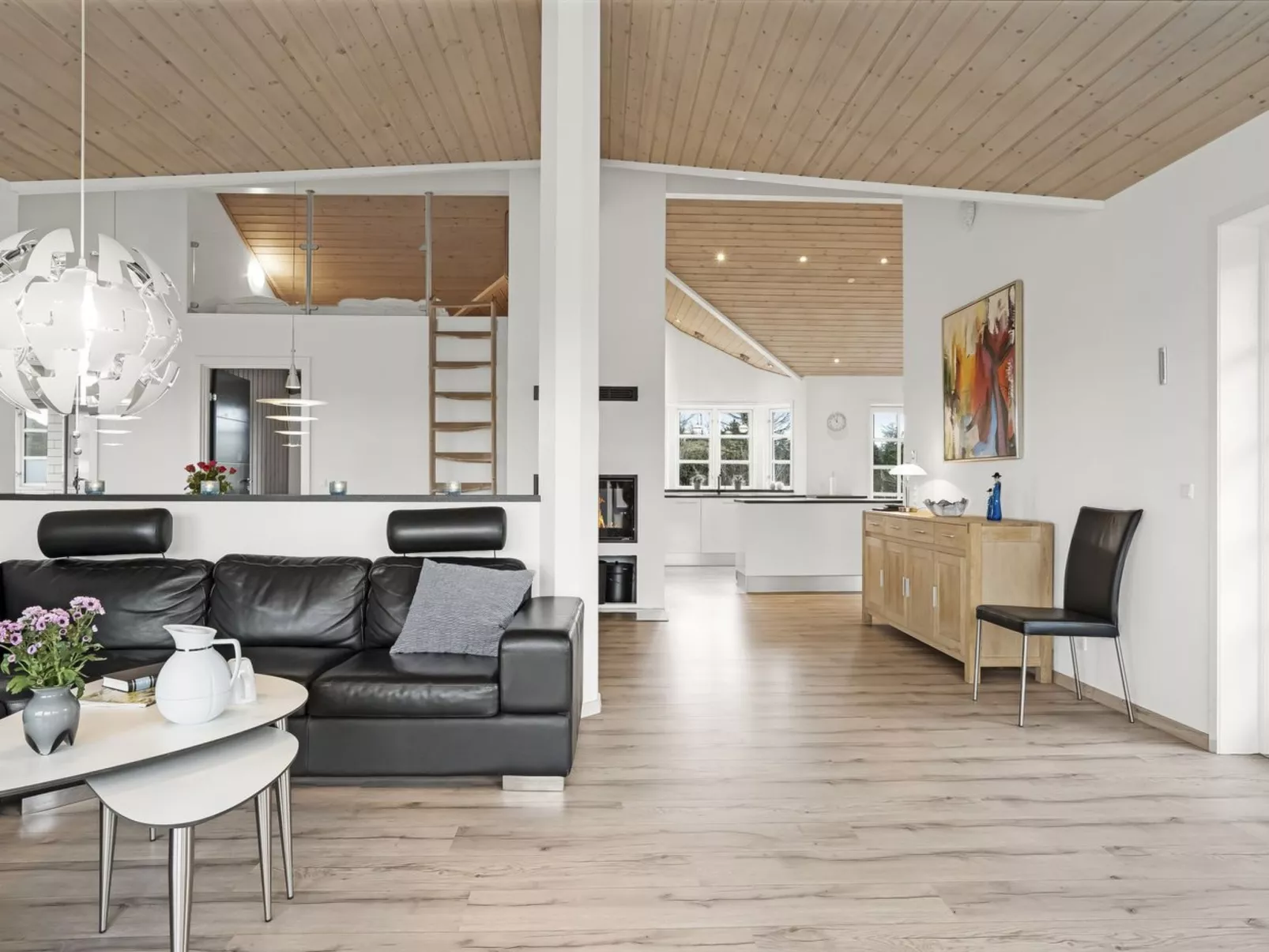 "Djuna" - 550m from the sea-Drinnen