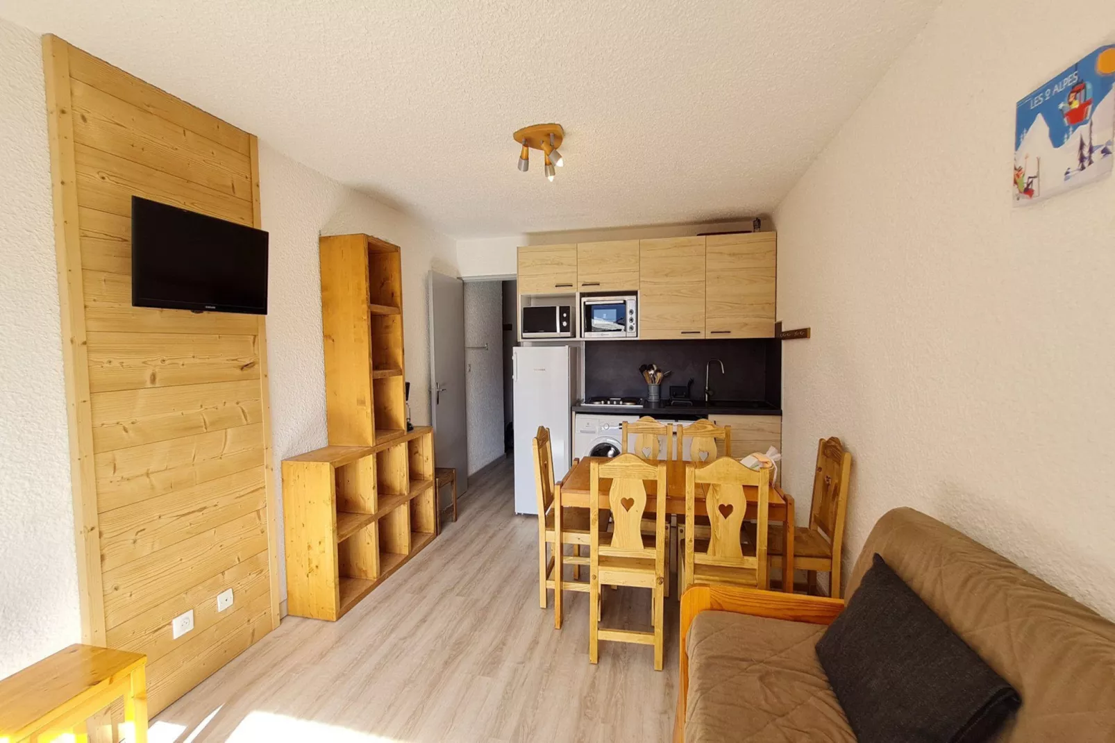 Meijotel B N°600 - 2P6-Living room