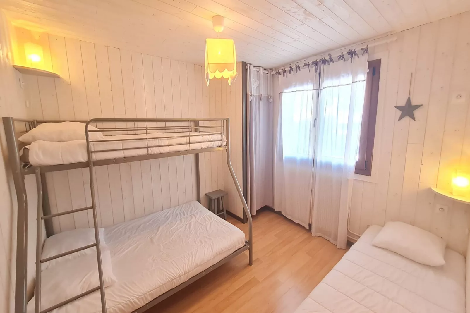 Myosotis B N°20 - 3P8-Bedroom